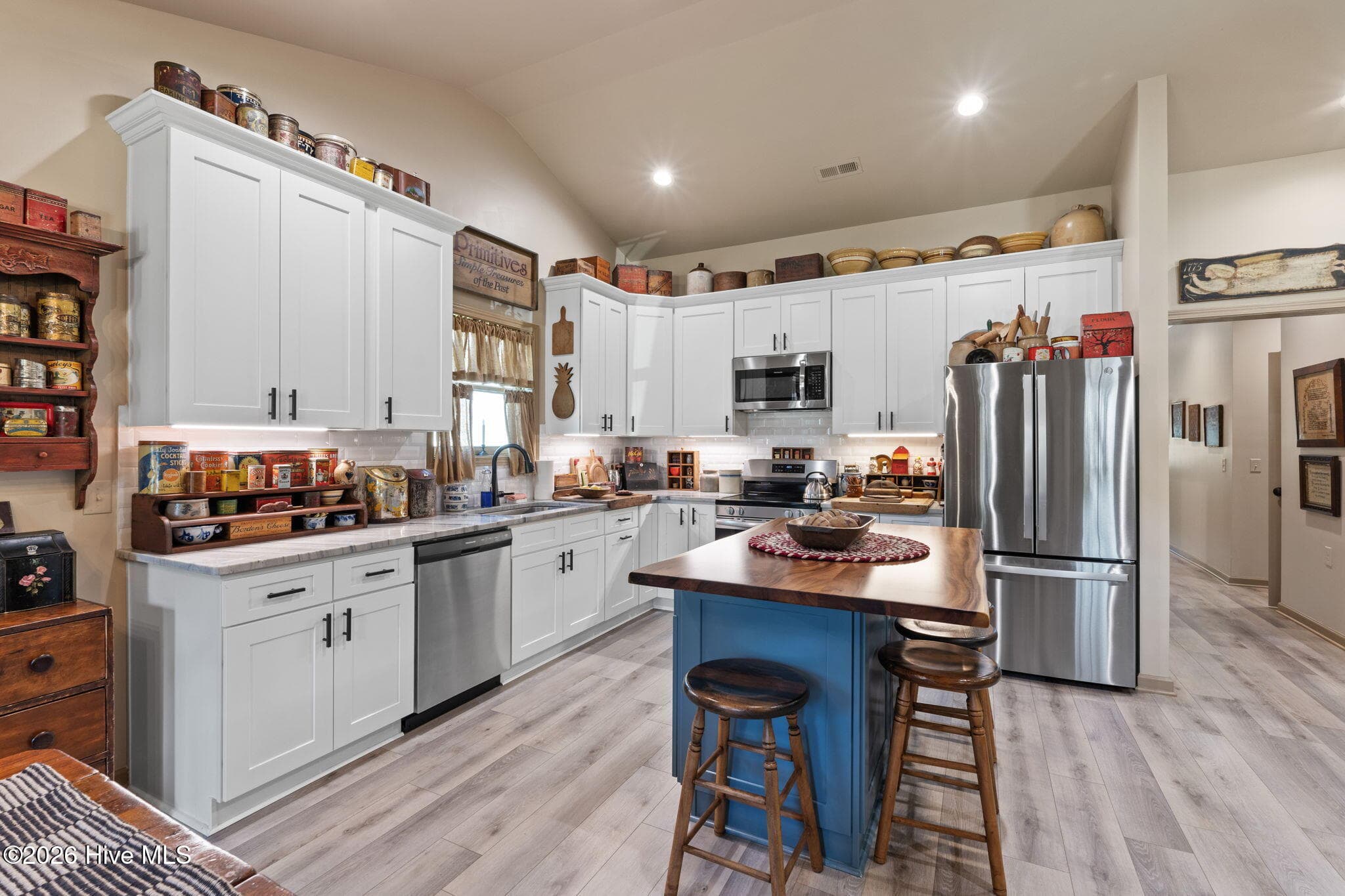Single Family Residence at 188 Boundary Loop Road NW, Calabash, NC 28467, photo 11 of 41