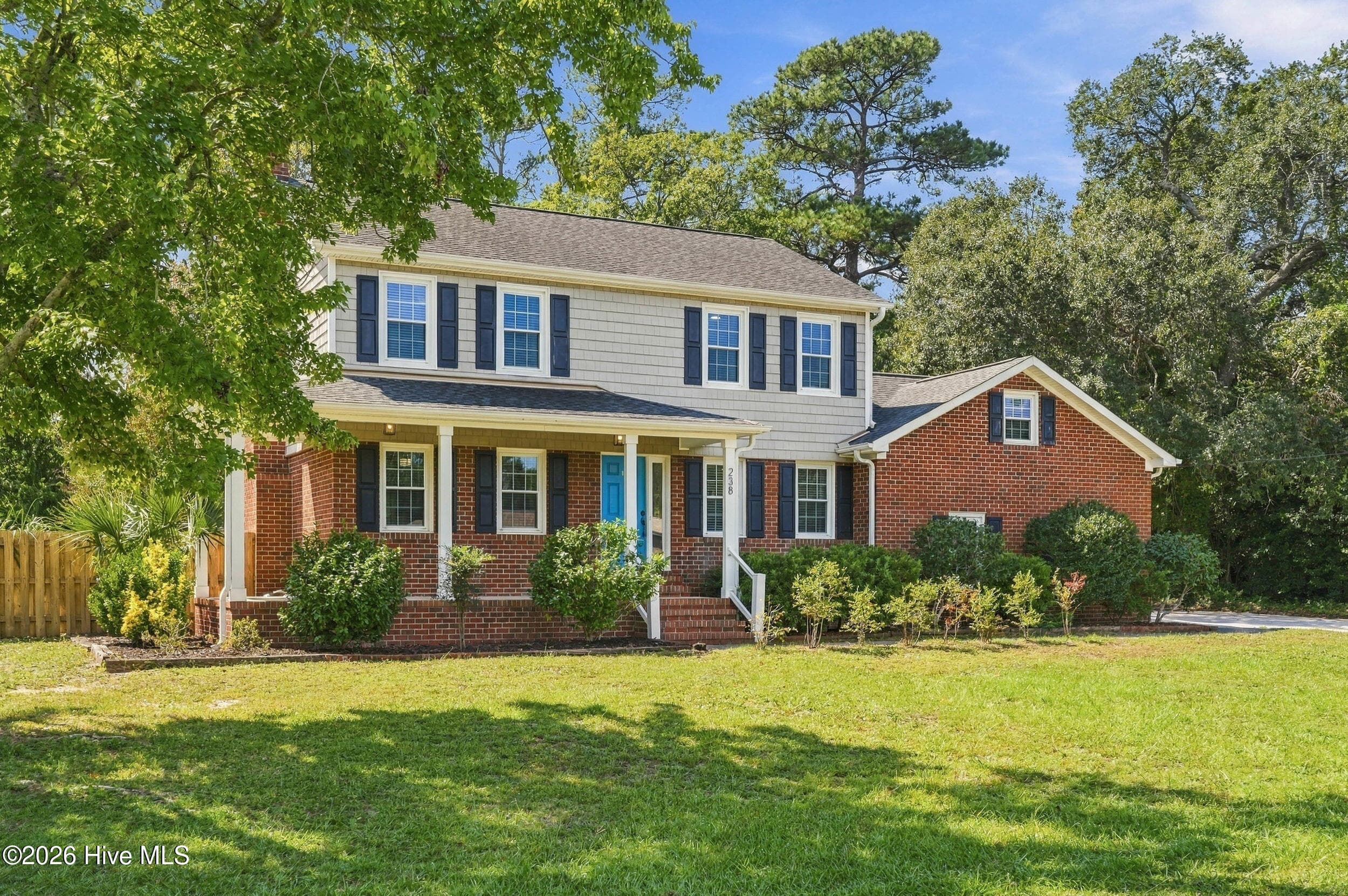 Single Family Residence at 238 Shannon Drive, Wilmington, NC 28409, photo 3 of 76