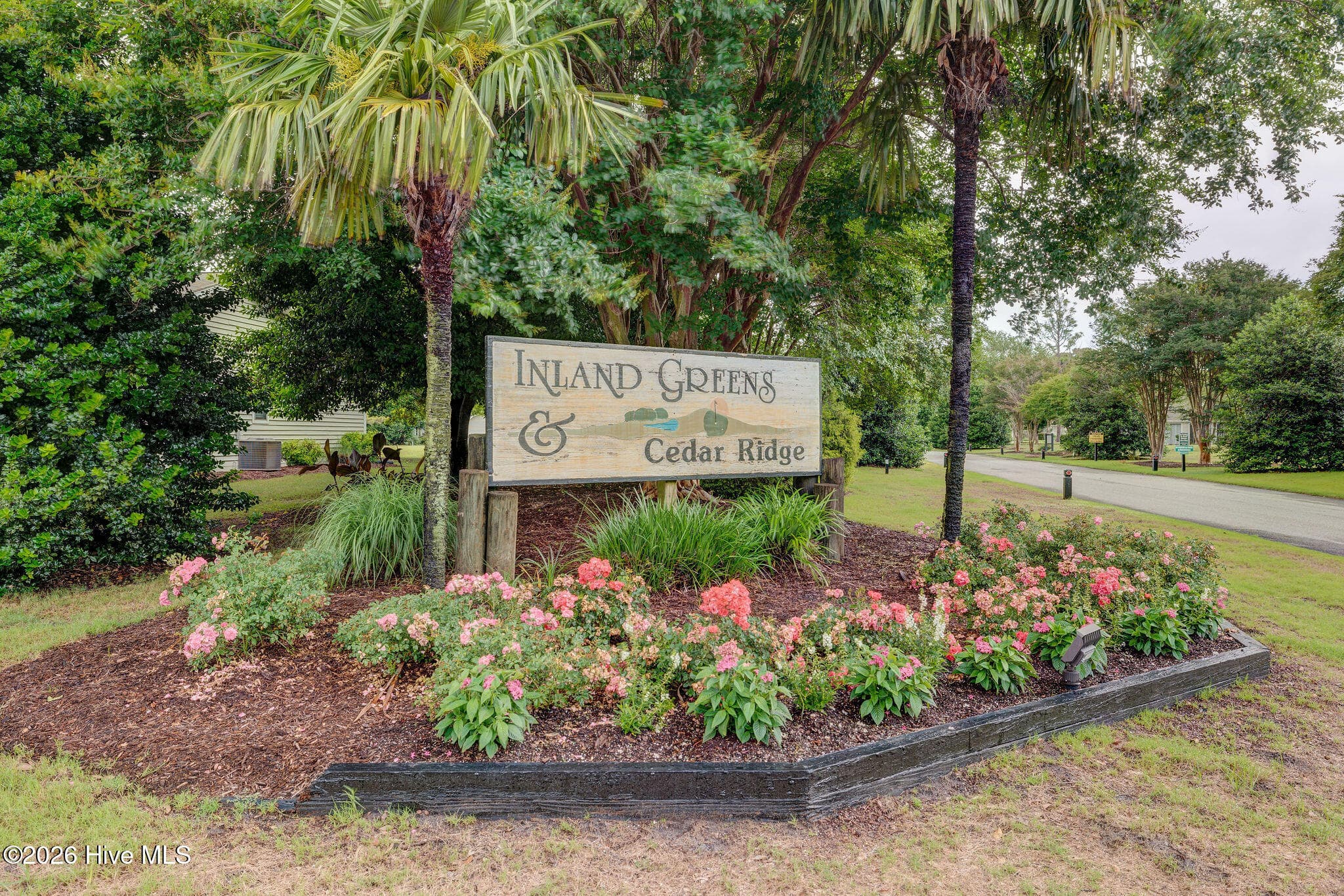 Townhouse at 6204 Inland Greens Drive, Wilmington, NC 28405, photo 5 of 5