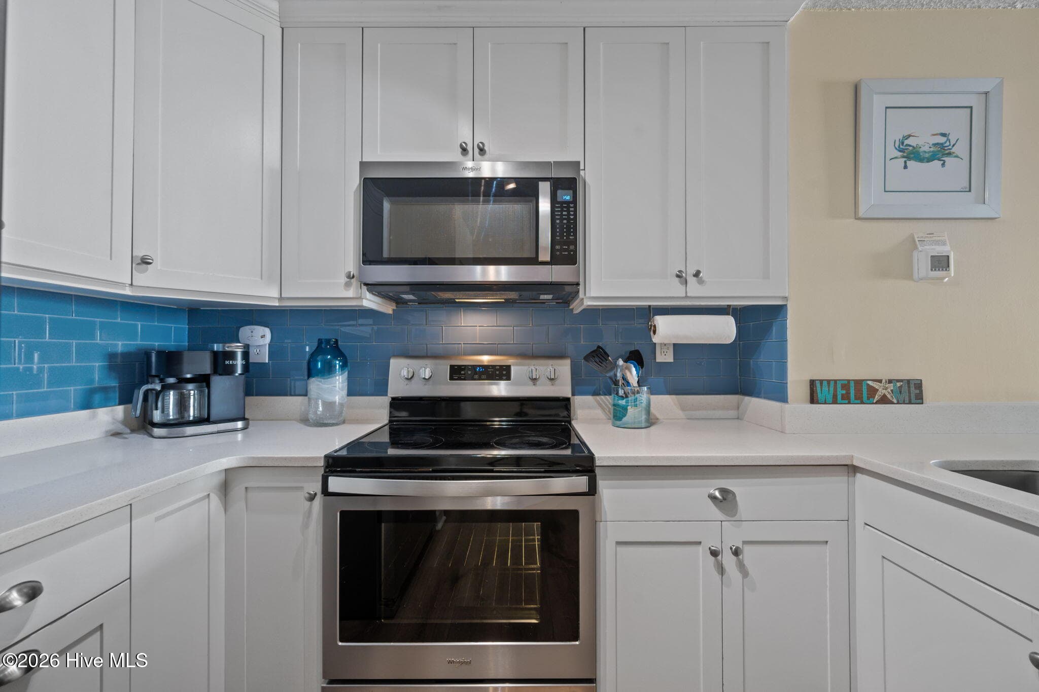 Kitchen - 790 New River Inlet Road 320b, North Topsail Beach, NC 28460