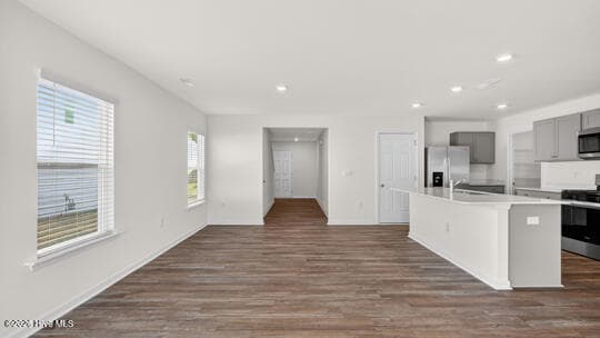 Single Family Residence at 508 Chestnut Oak Drive, Sanford, NC 27332, photo 11 of 38
