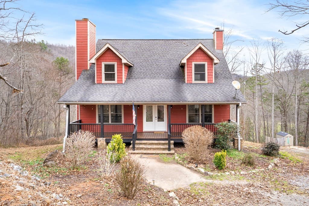 Single Family Residence at 202 Bell Orchard Drive, Hayesville, NC 28904, photo 41 of 43