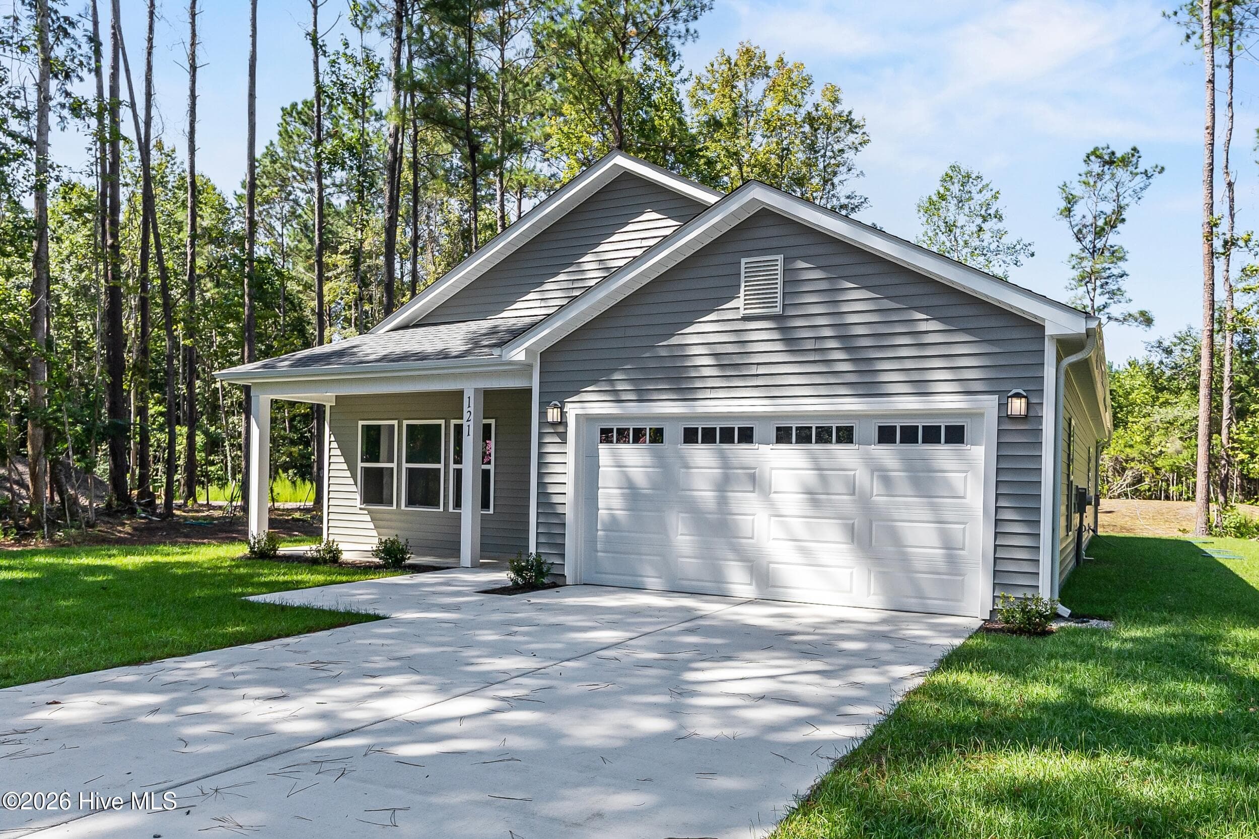 Single Family Residence at 121 Neck Road SE, Bolivia, NC 28422, photo 9 of 52