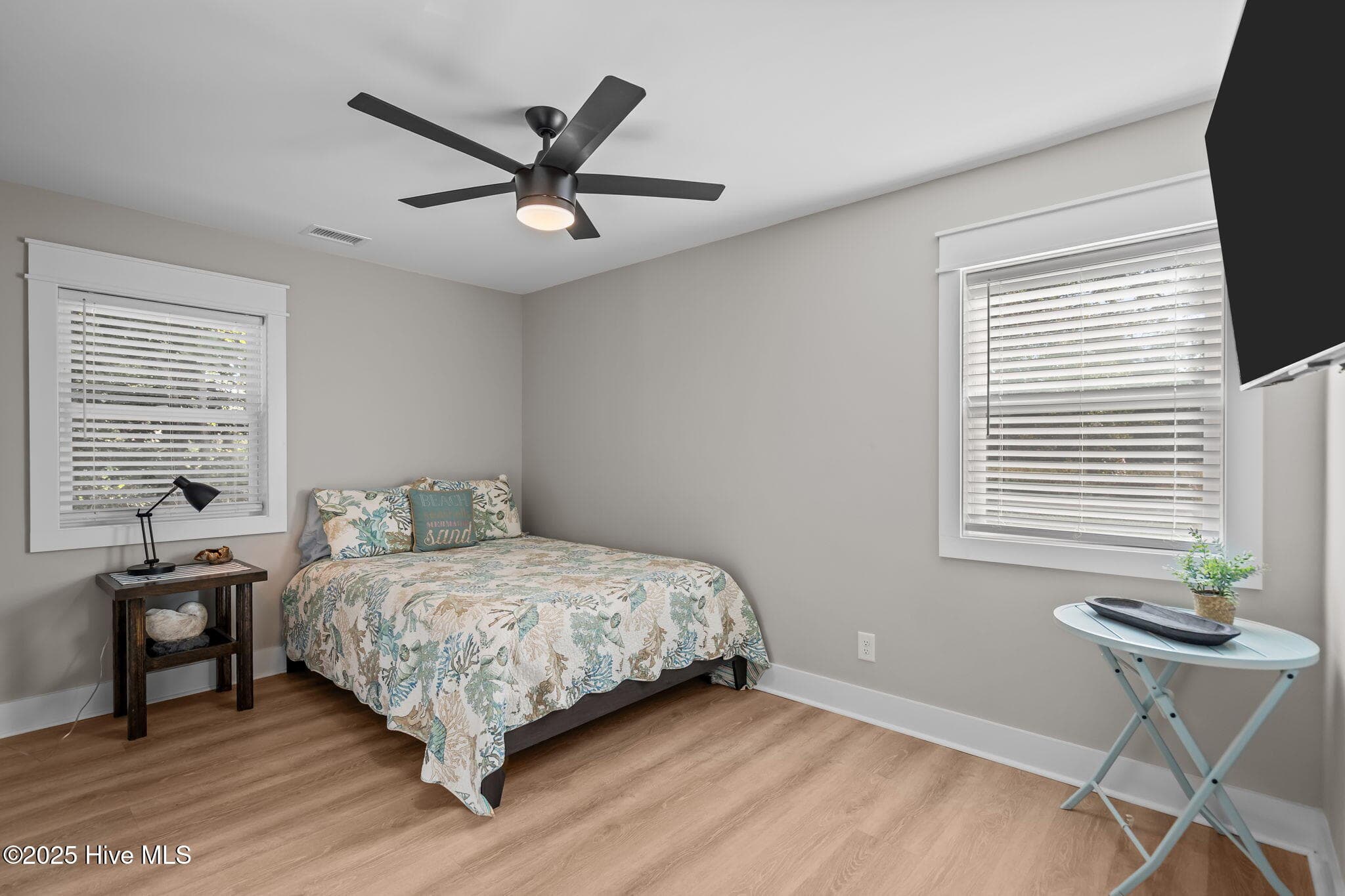 GUEST ROOM #2 - 2037 Oxpen Road SW, Supply, NC 28462