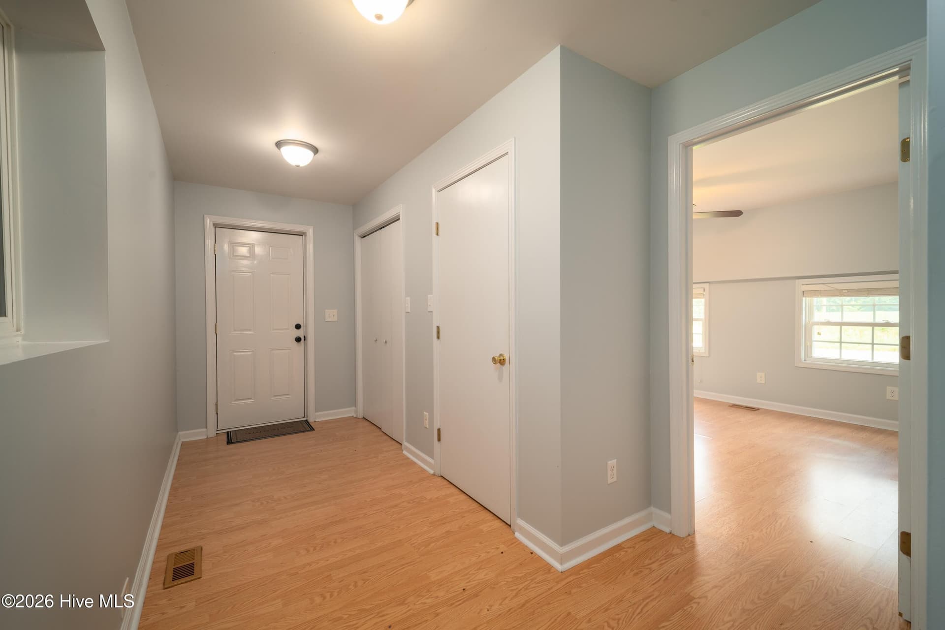 Single Family Residence at 350 Futrell Road, Richlands, NC 28574, photo 3 of 4
