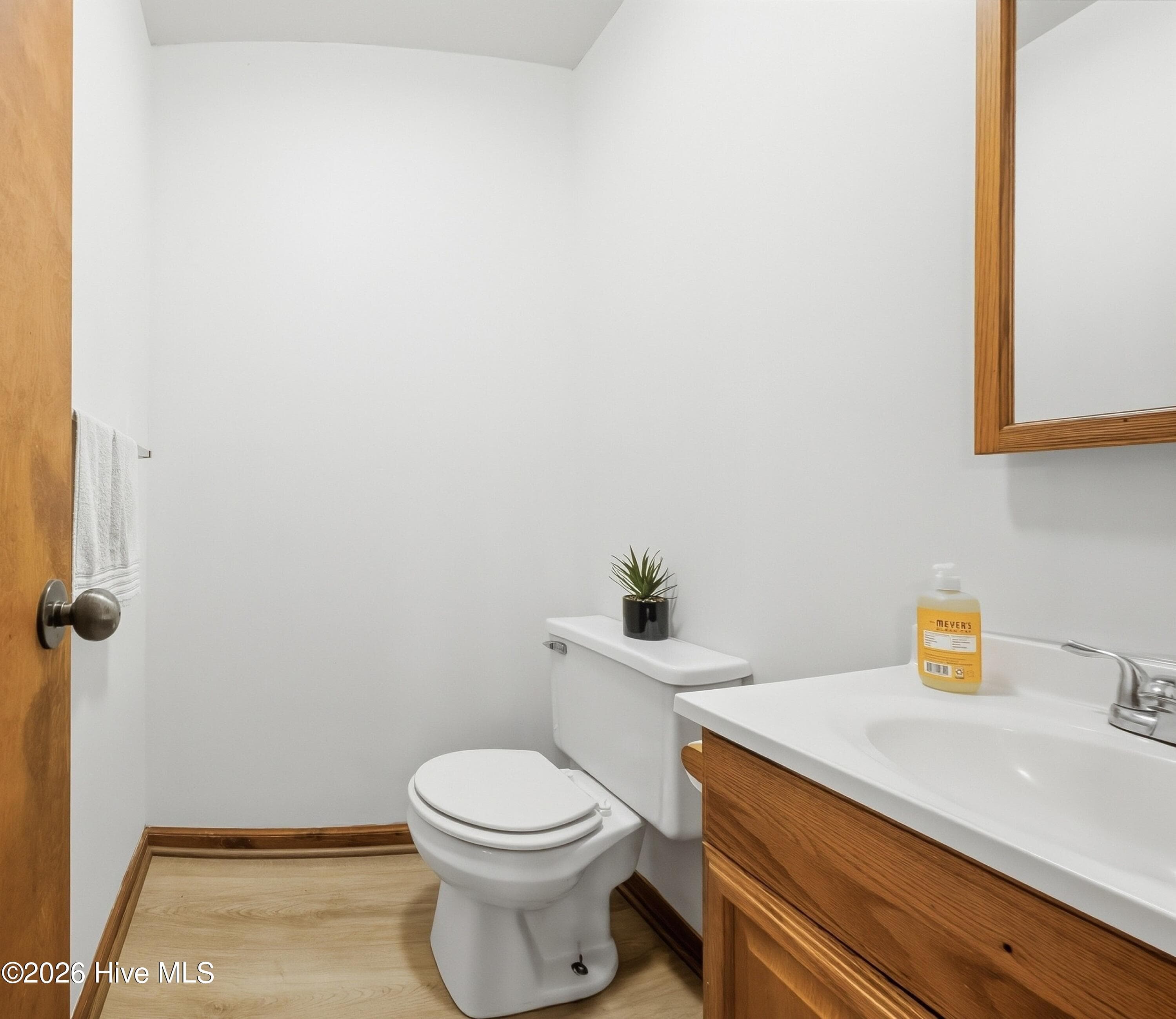 Single Family Residence at 306 Shore Point Drive, Wilmington, NC 28411, photo 34 of 86