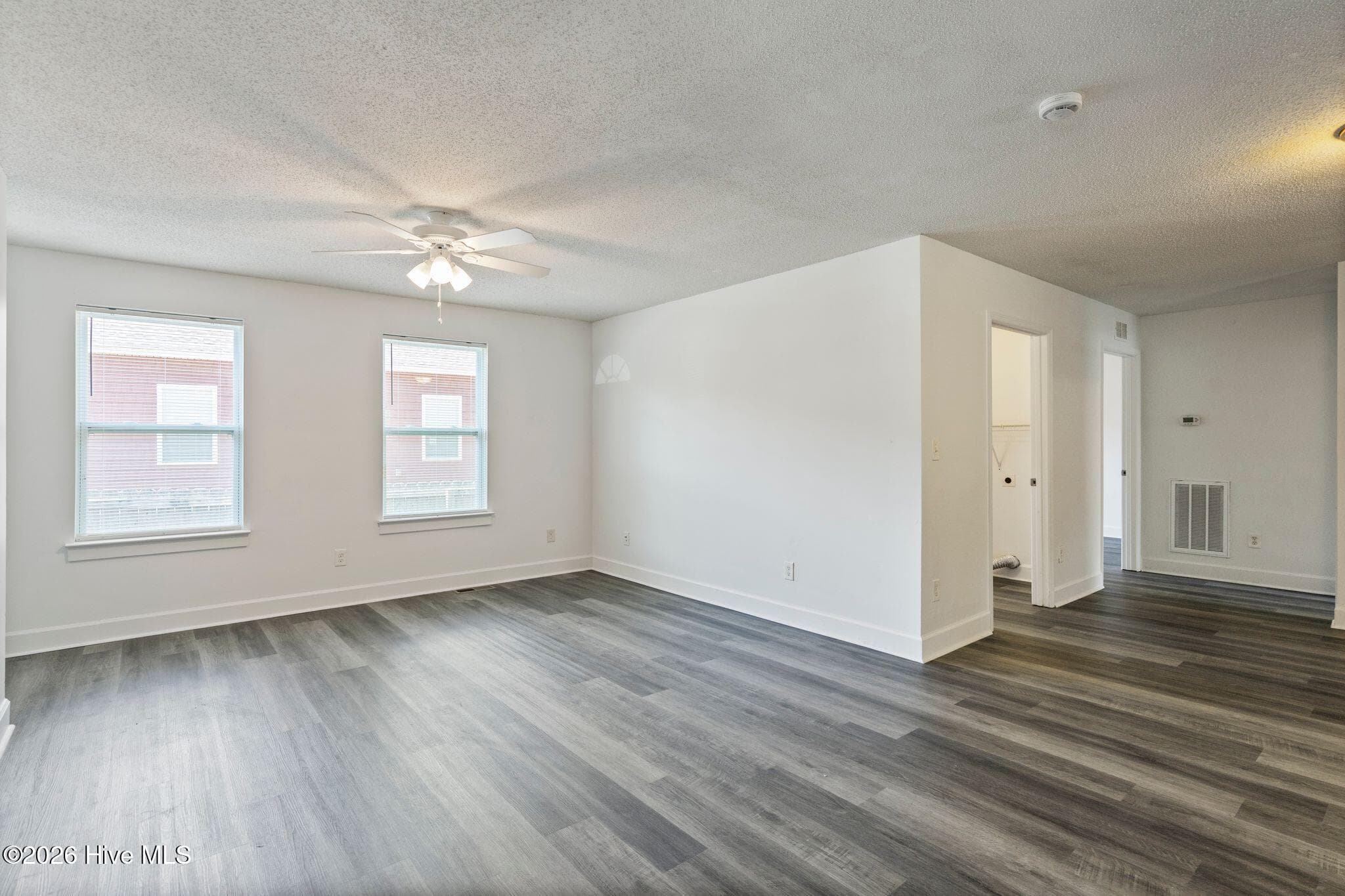 Single Family Residence at 3913 Prices Lane, Wilmington, NC 28405, photo 10 of 56
