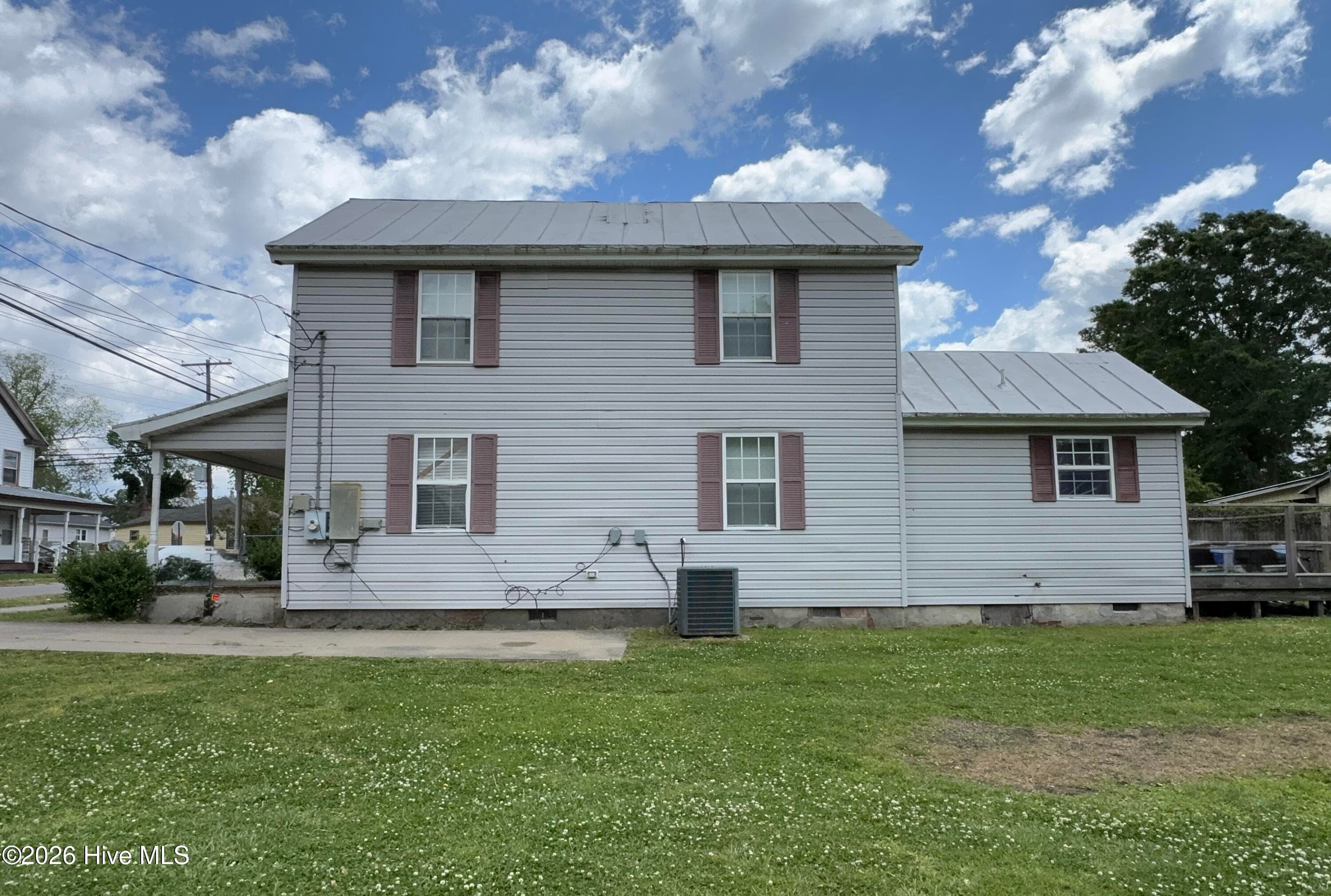 Side of home - 203 King Street, Hertford, NC 27944