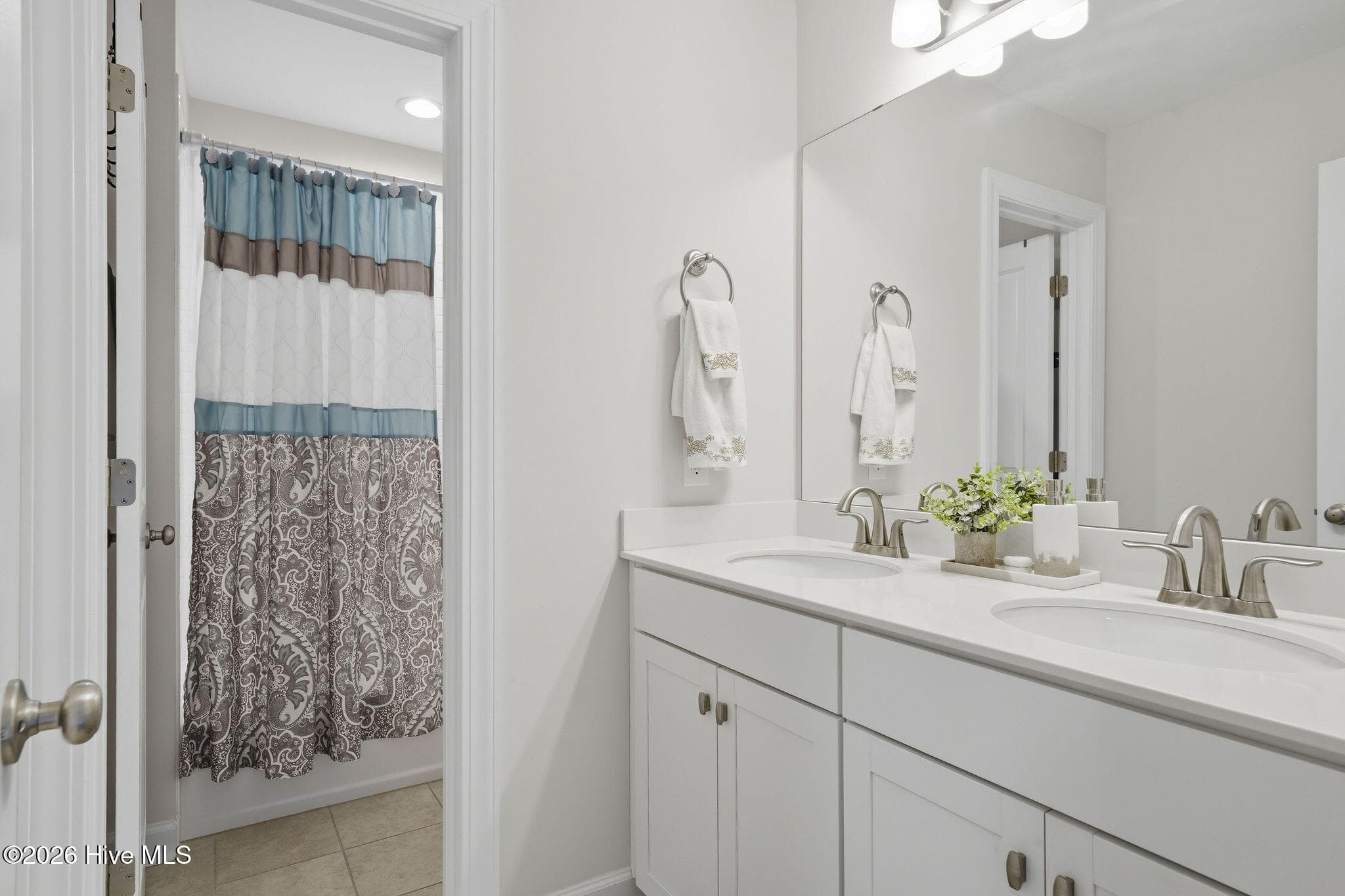 Single Family Residence at 7228 Maple Leaf Drive, Wilmington, NC 28411, photo 56 of 81