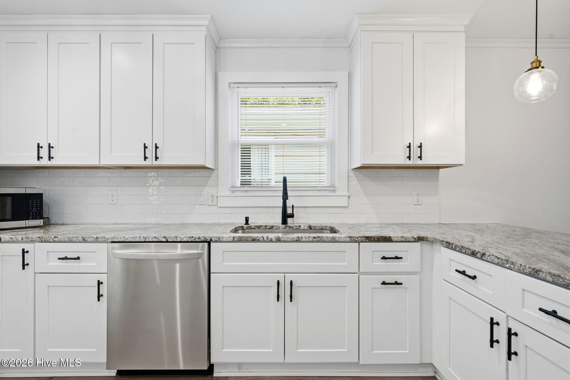 Single Family Residence at 1921 Hudson Drive, Wilmington, NC 28403, photo 18 of 40