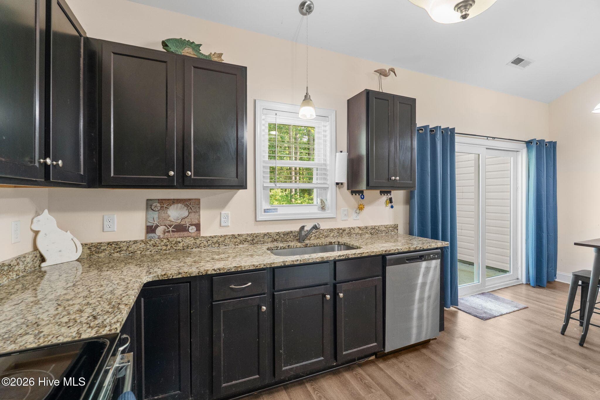 Single Family Residence at 544 Briarwood Drive NW, Calabash, NC 28467, photo 20 of 80