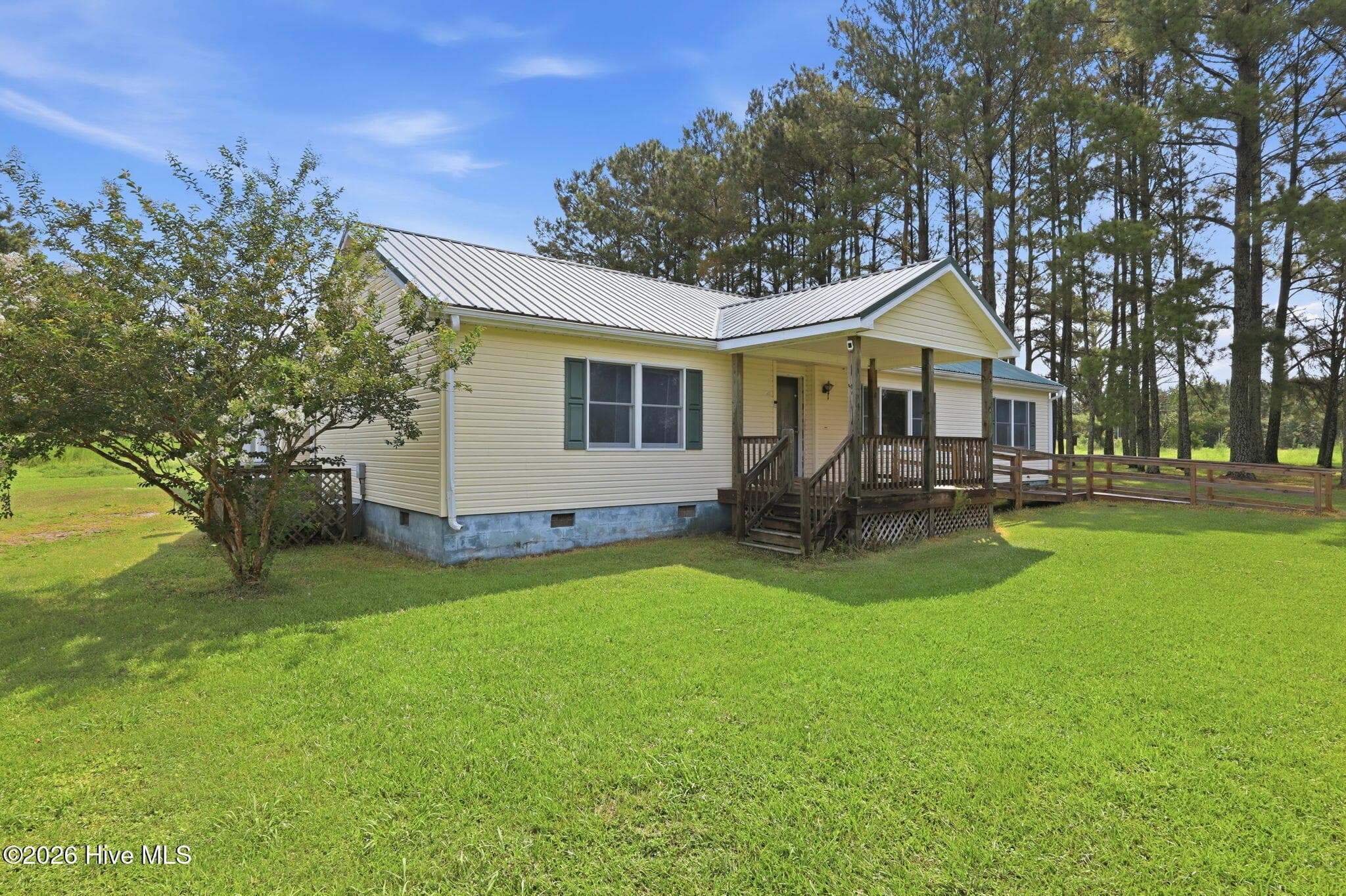 Single Family Residence at 1800 Lee Landing Road, New Bern, NC 28560, photo 31 of 50
