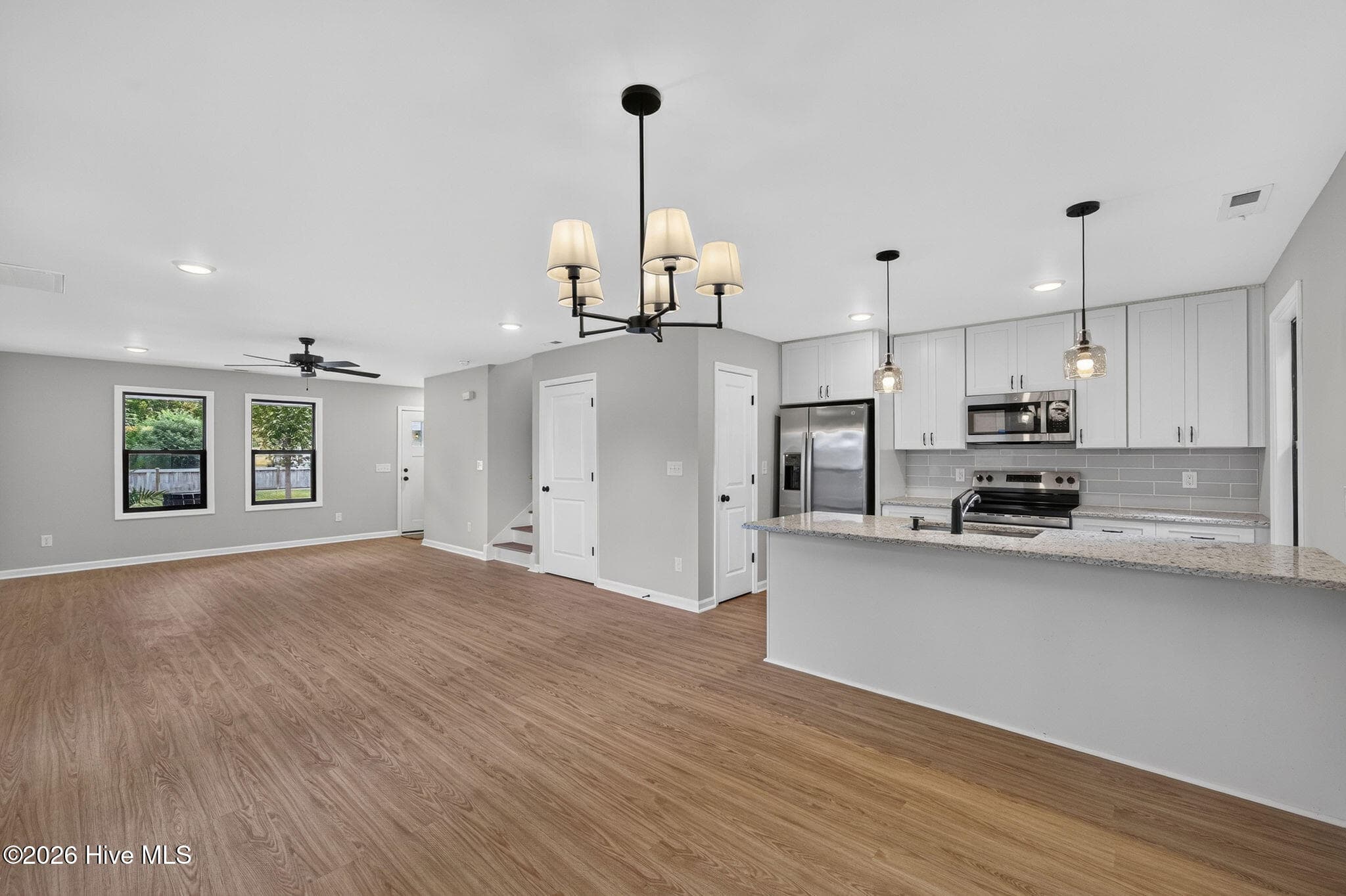 Single Family Residence at 1114 Orange Street, Wilmington, NC 28401, photo 9 of 31