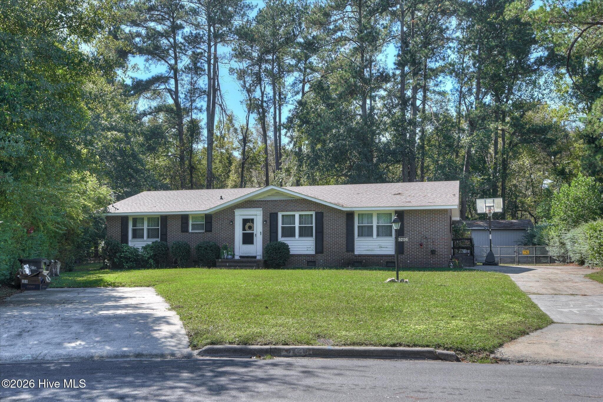 Single Family Residence at 3726 Concord Drive, Augusta, GA 30906, photo 3 of 40