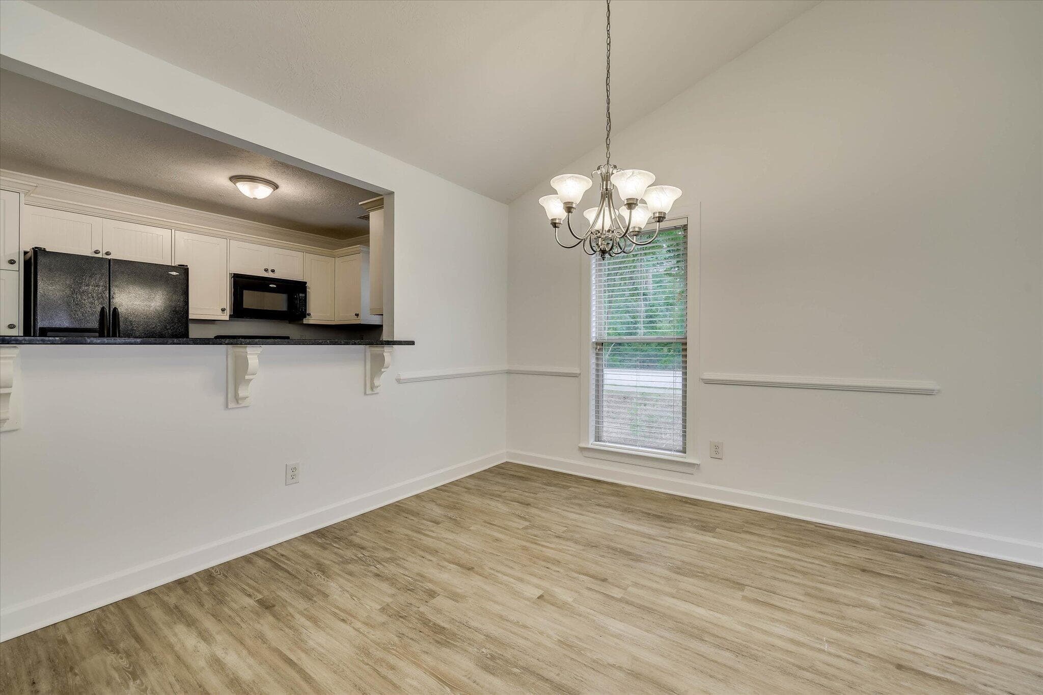 Townhouse at 350 Connor Circle, Evans, GA 30809, photo 10 of 32