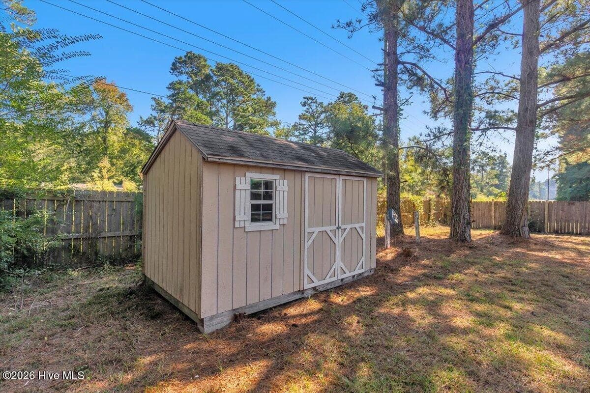 Single Family Residence at 207 Demetrius Court, Hubert, NC 28539, photo 32 of 35