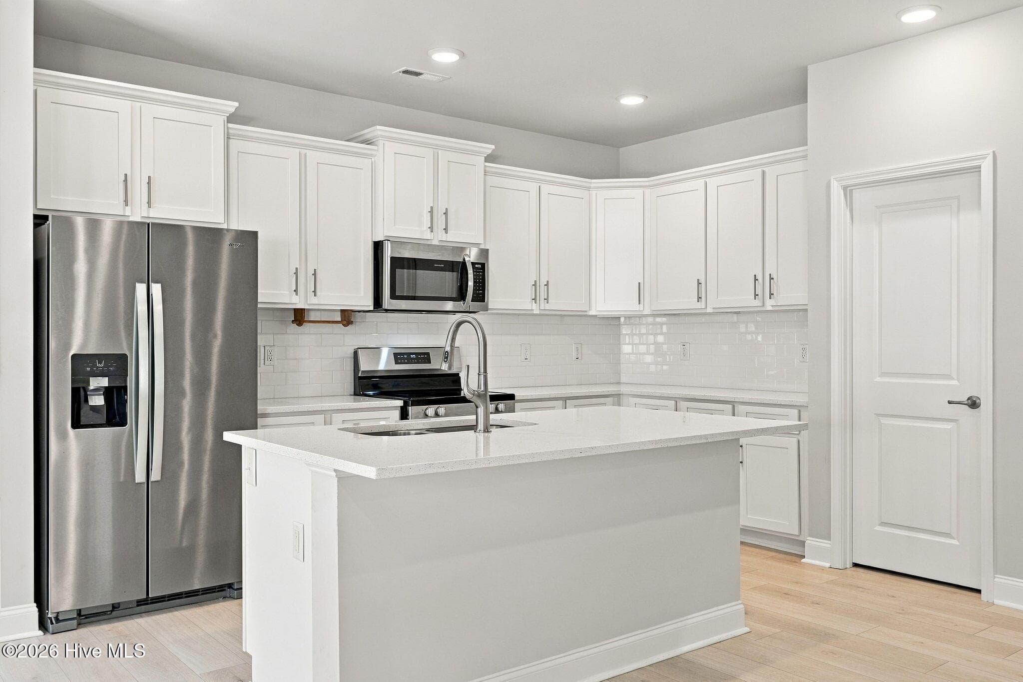 Single Family Residence at 744 Greenwich Place, Richlands, NC 28574, photo 9 of 54
