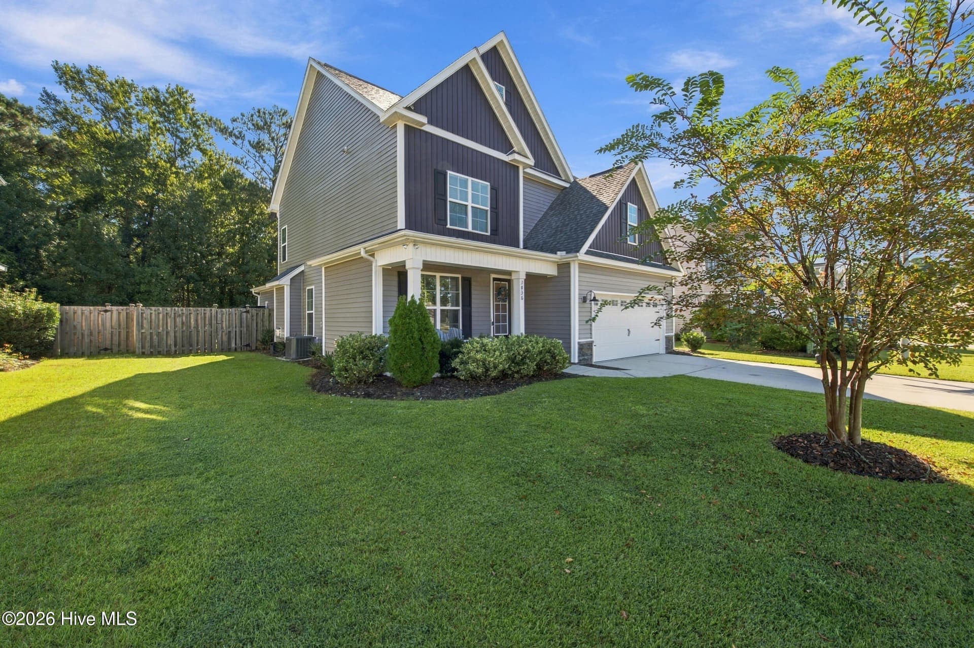 Single Family Residence at 3836 Smooth Water Drive, Castle Hayne, NC 28429, photo 6 of 62