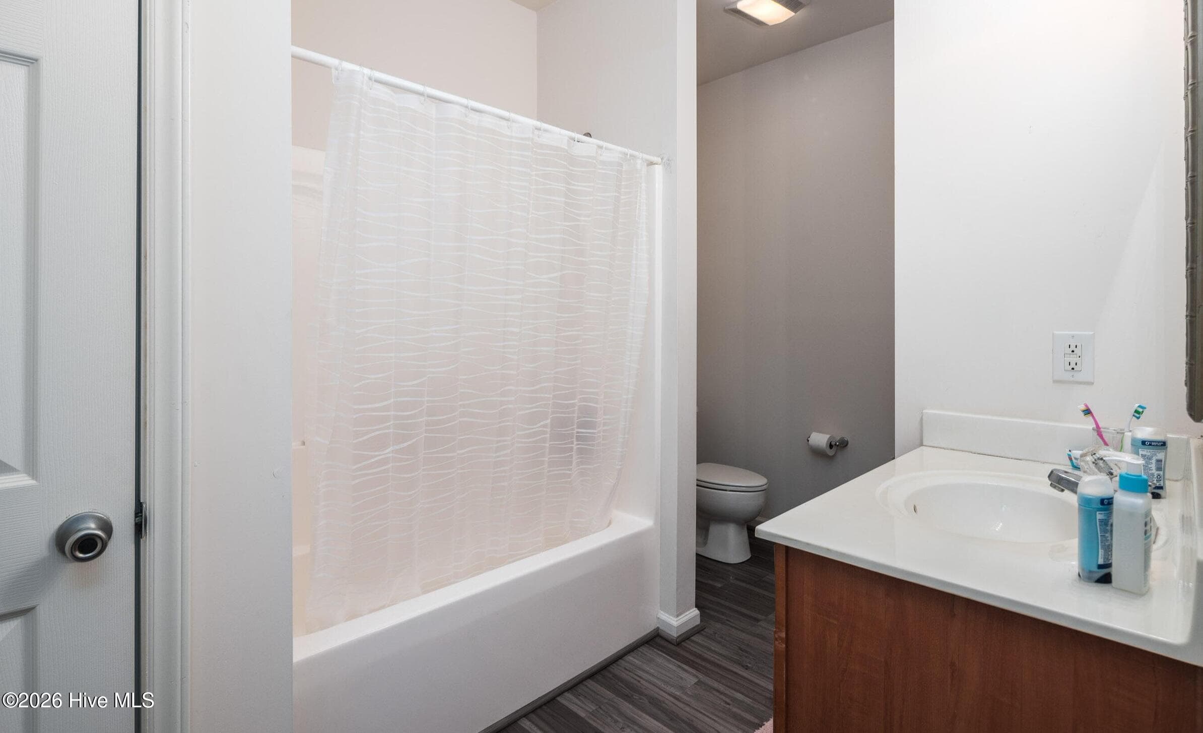 Condominium at 1131 Turtle Creek Road G, Greenville, NC 27858, photo 11 of 13