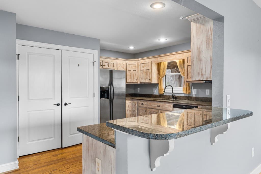 Single Family Residence at 202 Bell Orchard Drive, Hayesville, NC 28904, photo 8 of 43