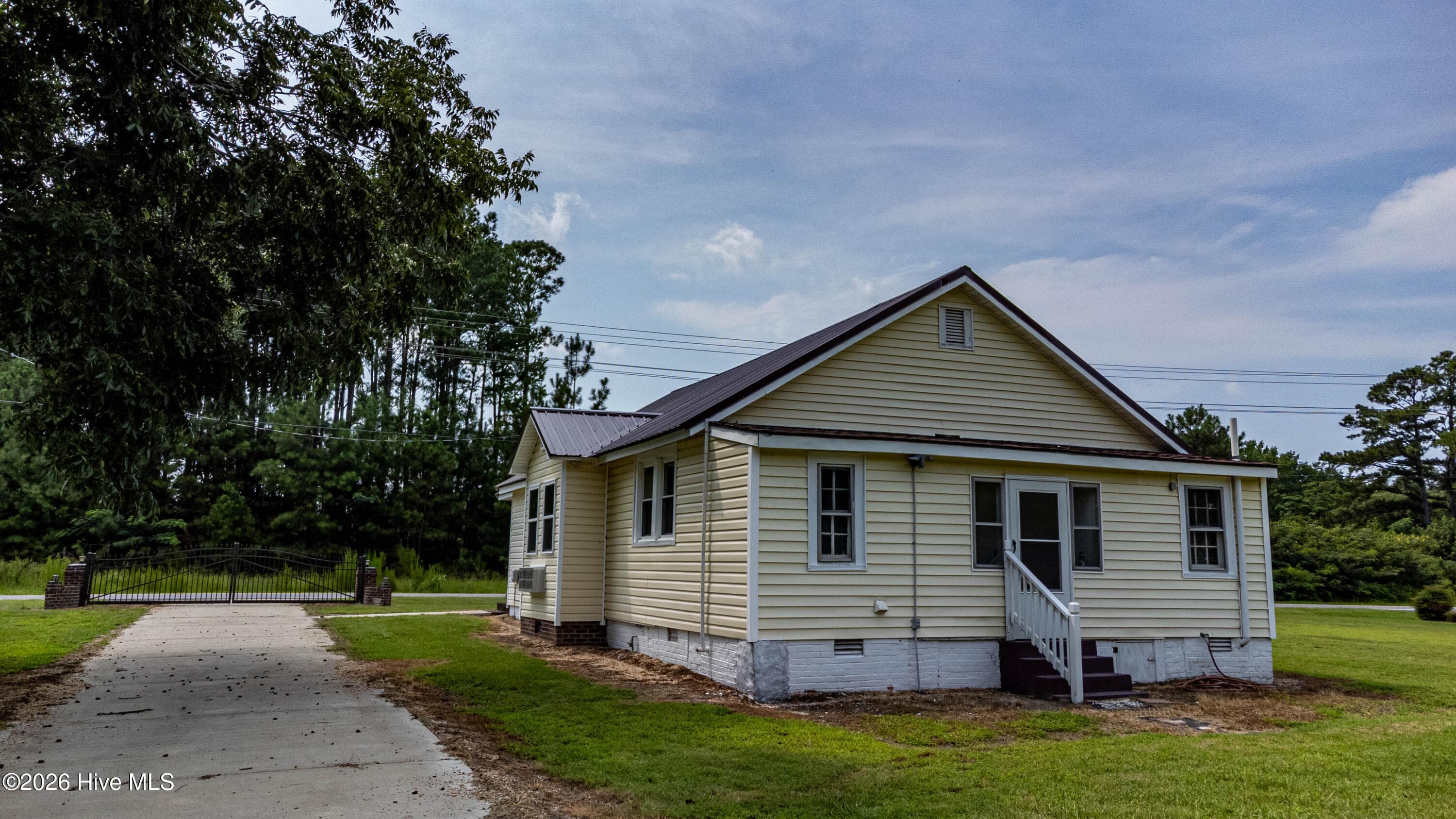 Single Family Residence at 121 Storey Road # A, Murfreesboro, NC 27855, photo 35 of 49