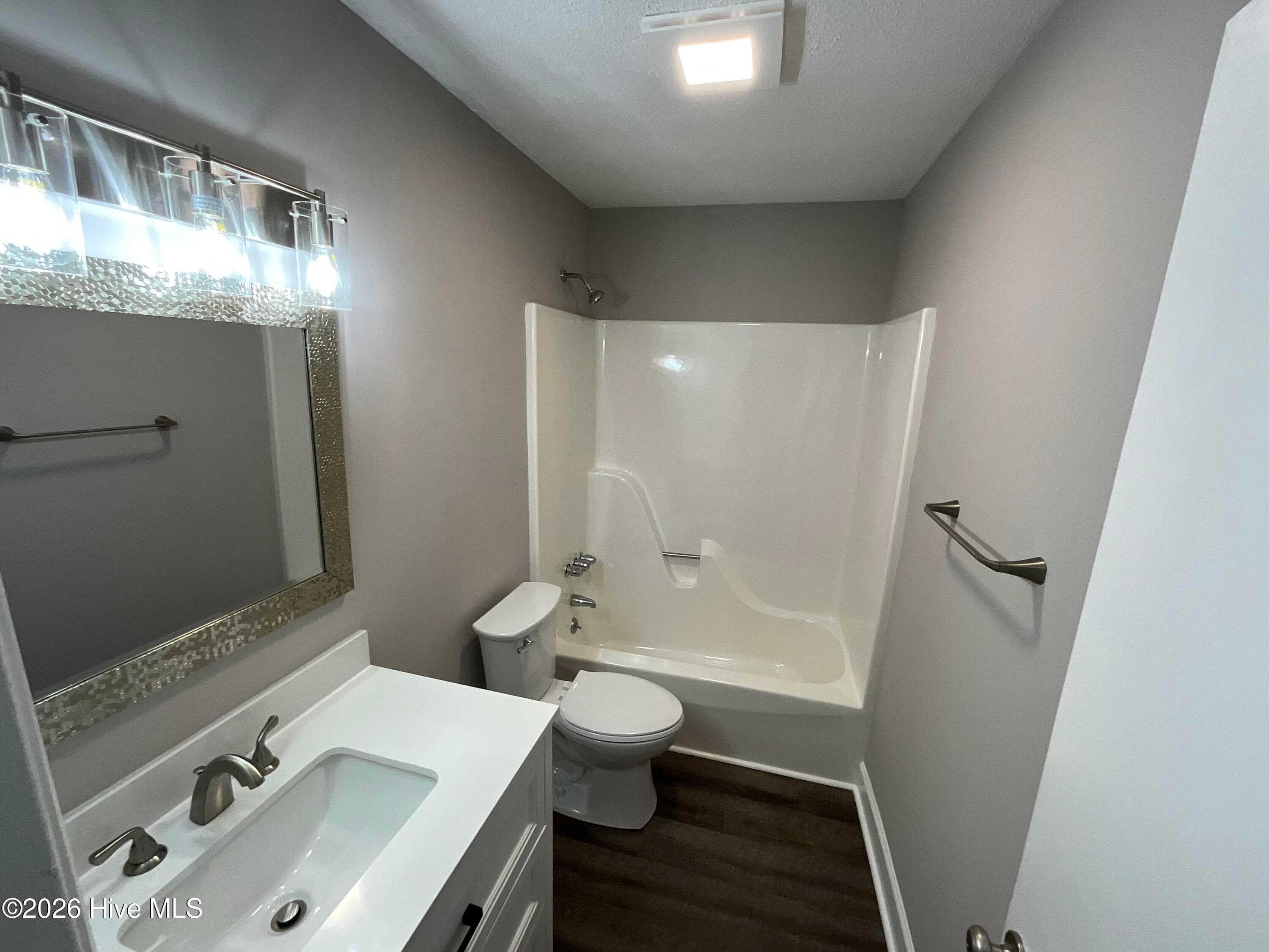 Single Family Residence at 3203 Gordon Drive, Greenville, NC 27834, photo 15 of 20