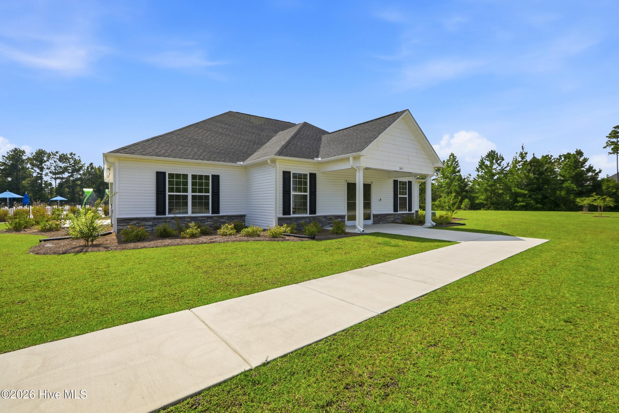 Single Family Residence at 306 Wood House Drive, Jacksonville, NC 28546, photo 4 of 56