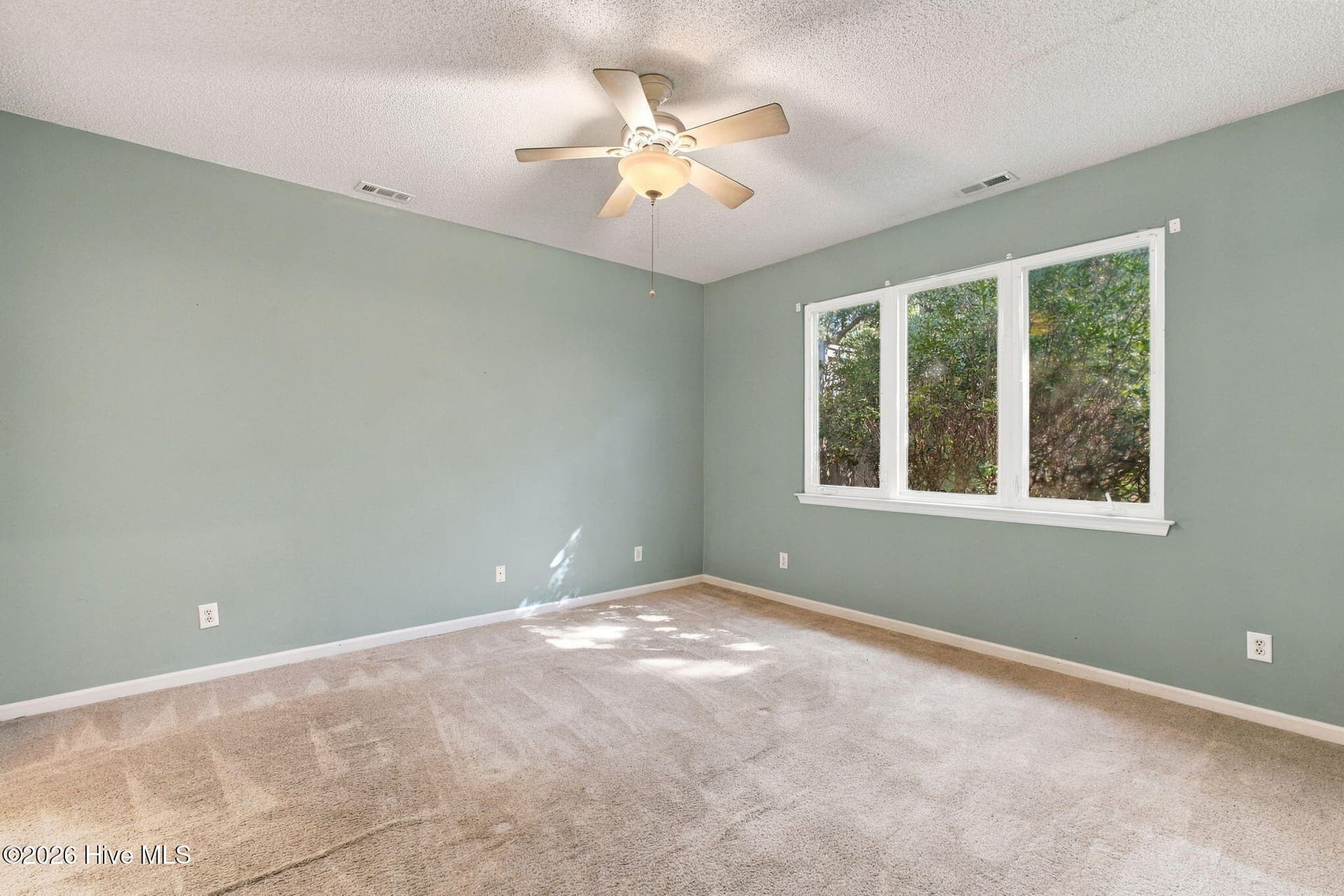 Townhouse at 277 Bonnet Way SE, Southport, NC 28461, photo 7 of 34
