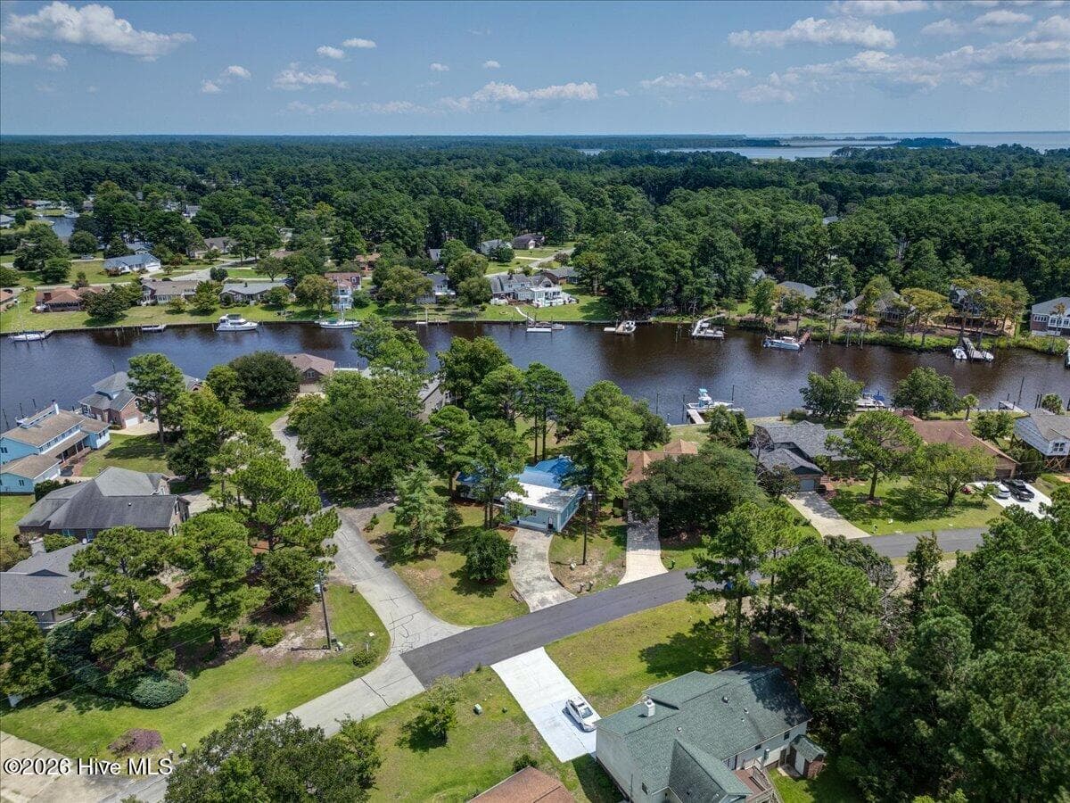 Single Family Residence at 5724 Gondolier Drive, New Bern, NC 28560, New Bern, photo 51 of 59