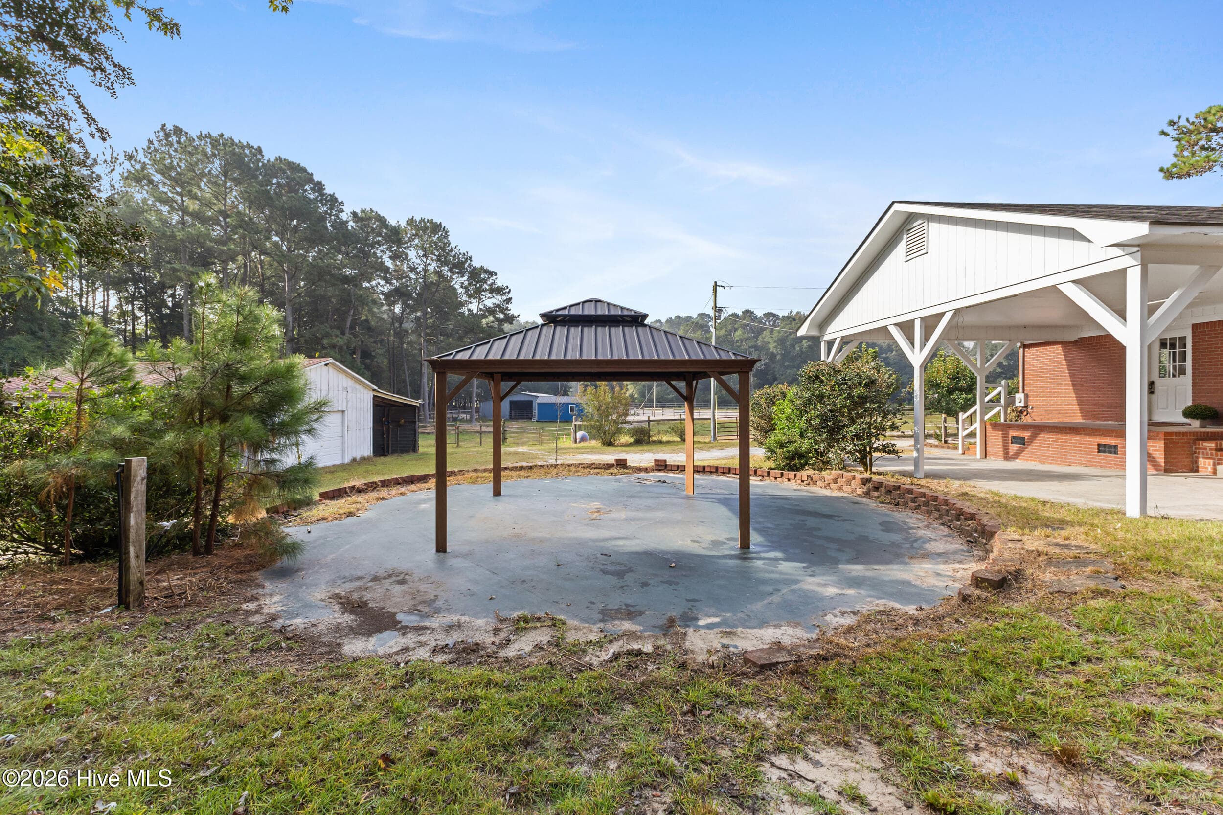 Single Family Residence at 4846 General Howe Highway, Riegelwood, NC 28456, photo 27 of 50