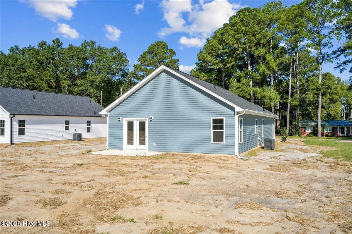 Single Family Residence at 314 E Howard Street, Roseboro, NC 28382, Roseboro, photo 35 of 37