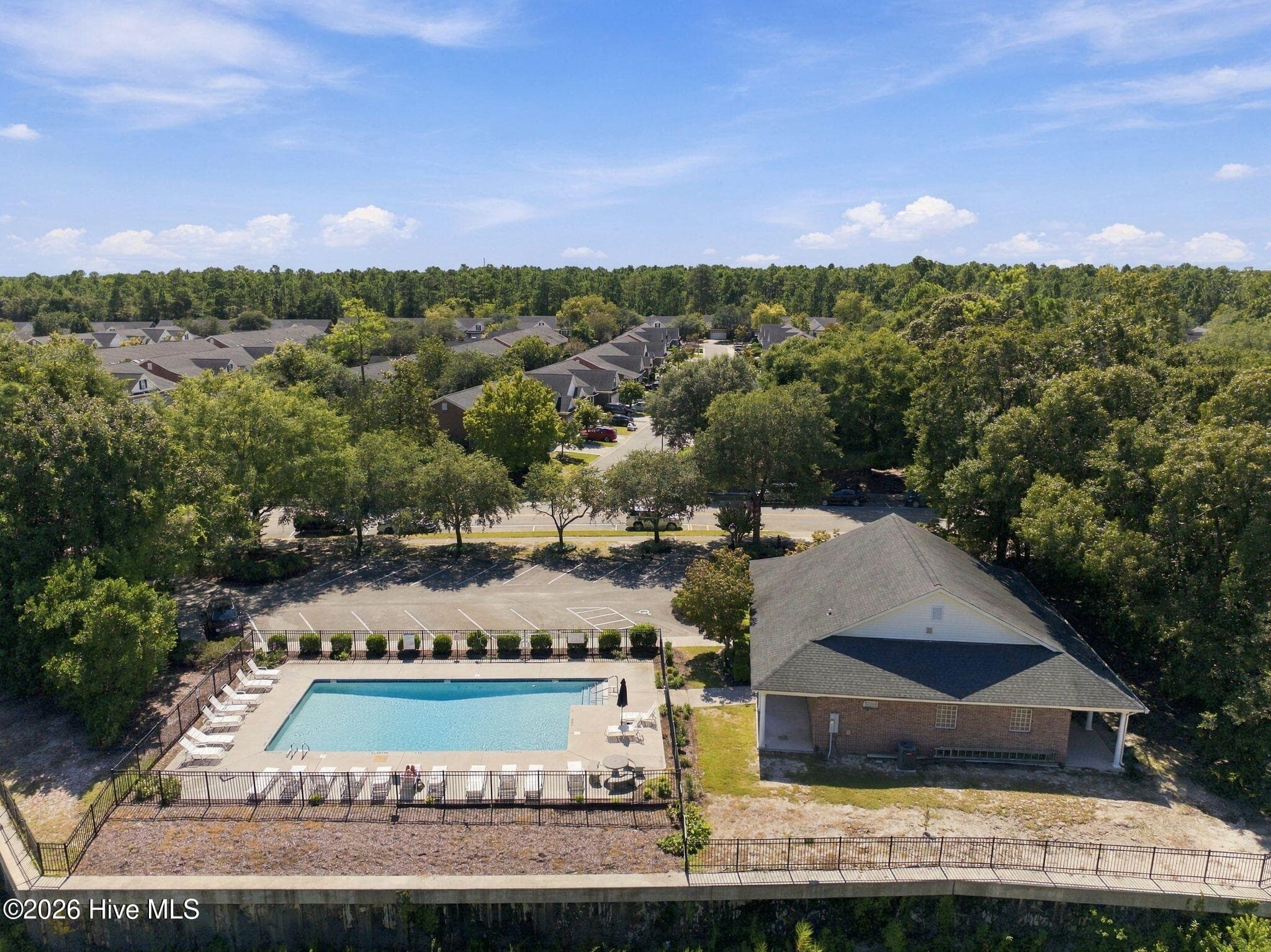 Townhouse at 5006 Carleton Drive Unit 137, Wilmington, NC 28403, photo 27 of 34