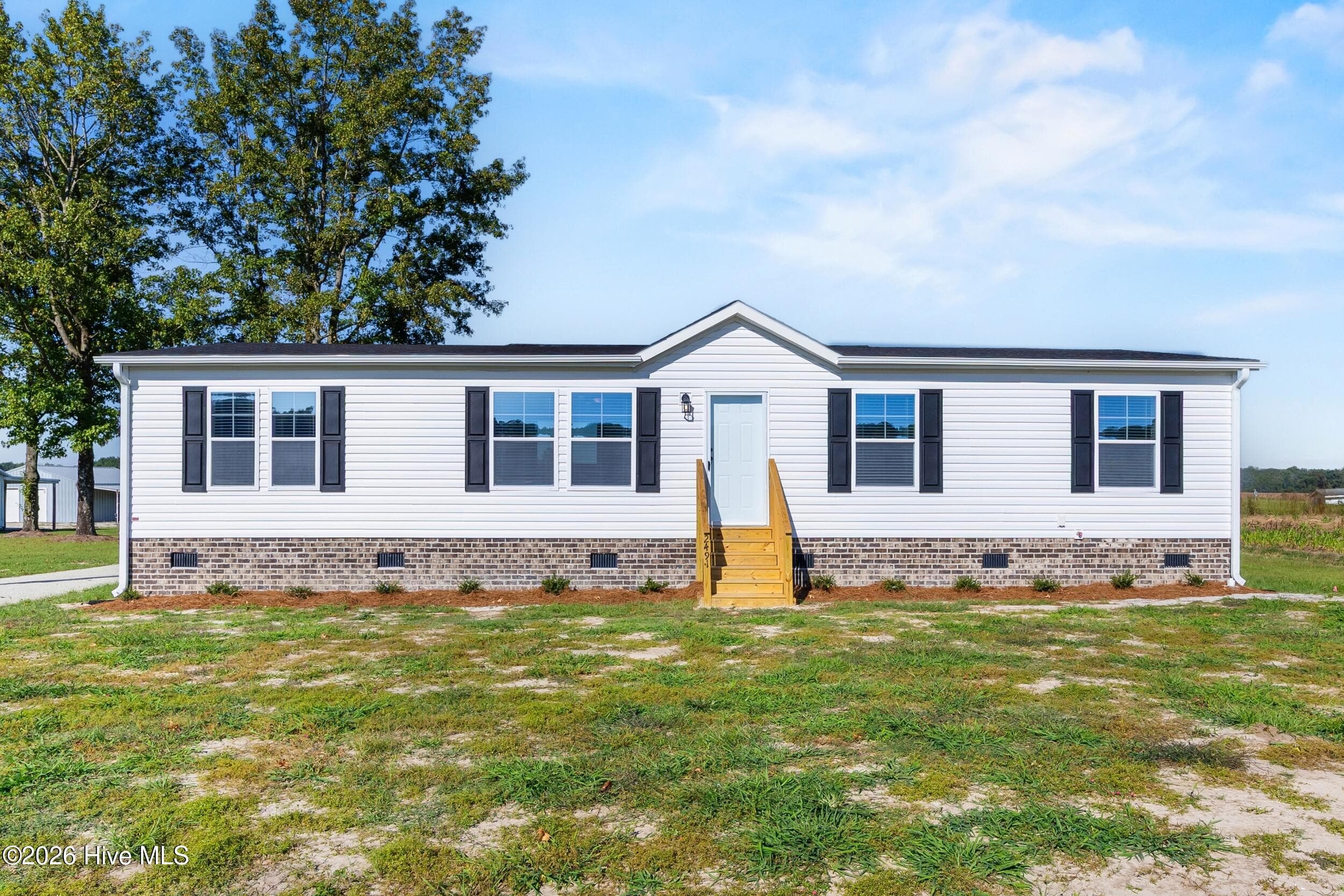Manufactured Home at 2491 Carolina 111, Pink Hill, NC 28572, photo 6 of 48
