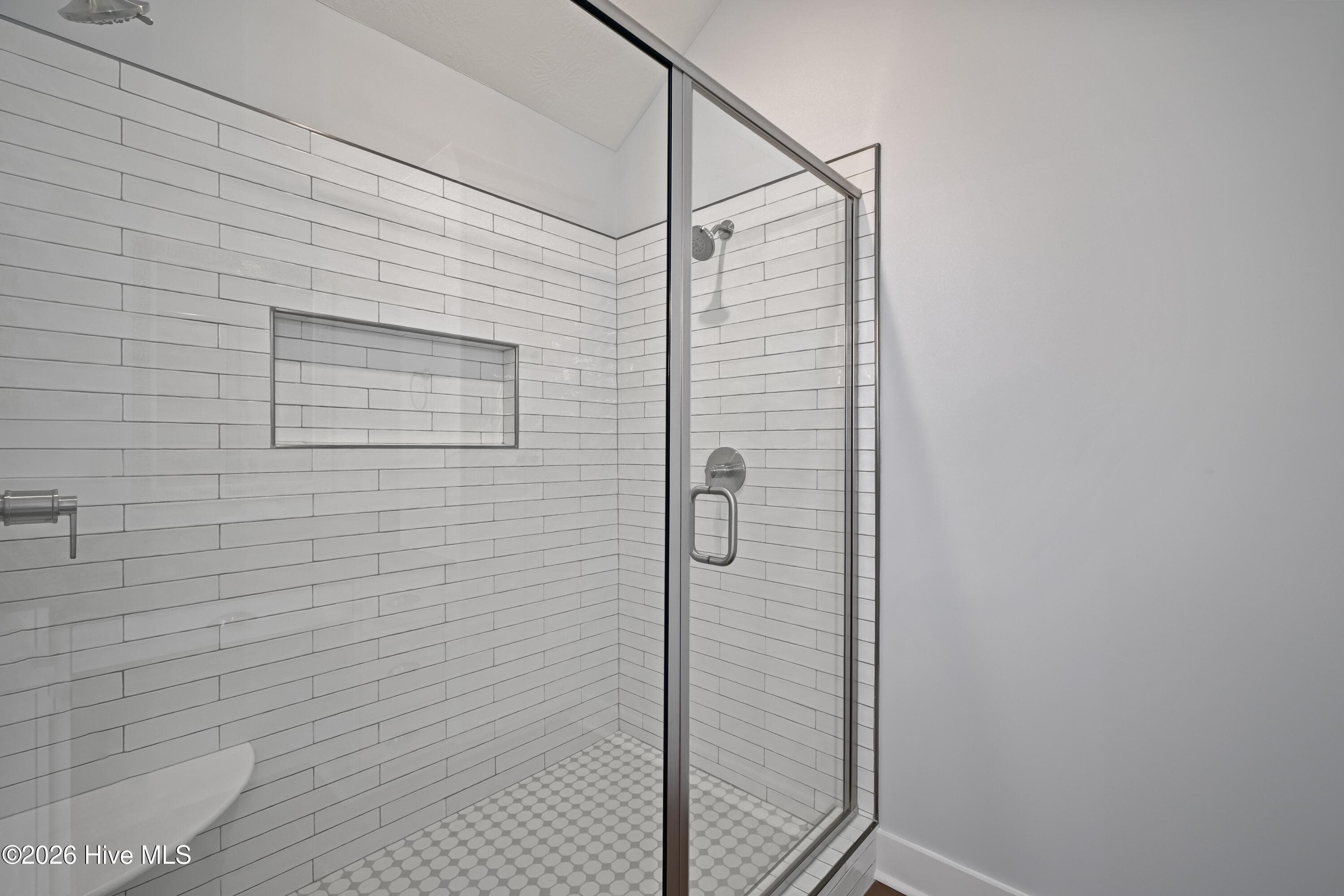 Dual shower heads! - 1096 Bellingham Drive, Beech Island, SC 29842