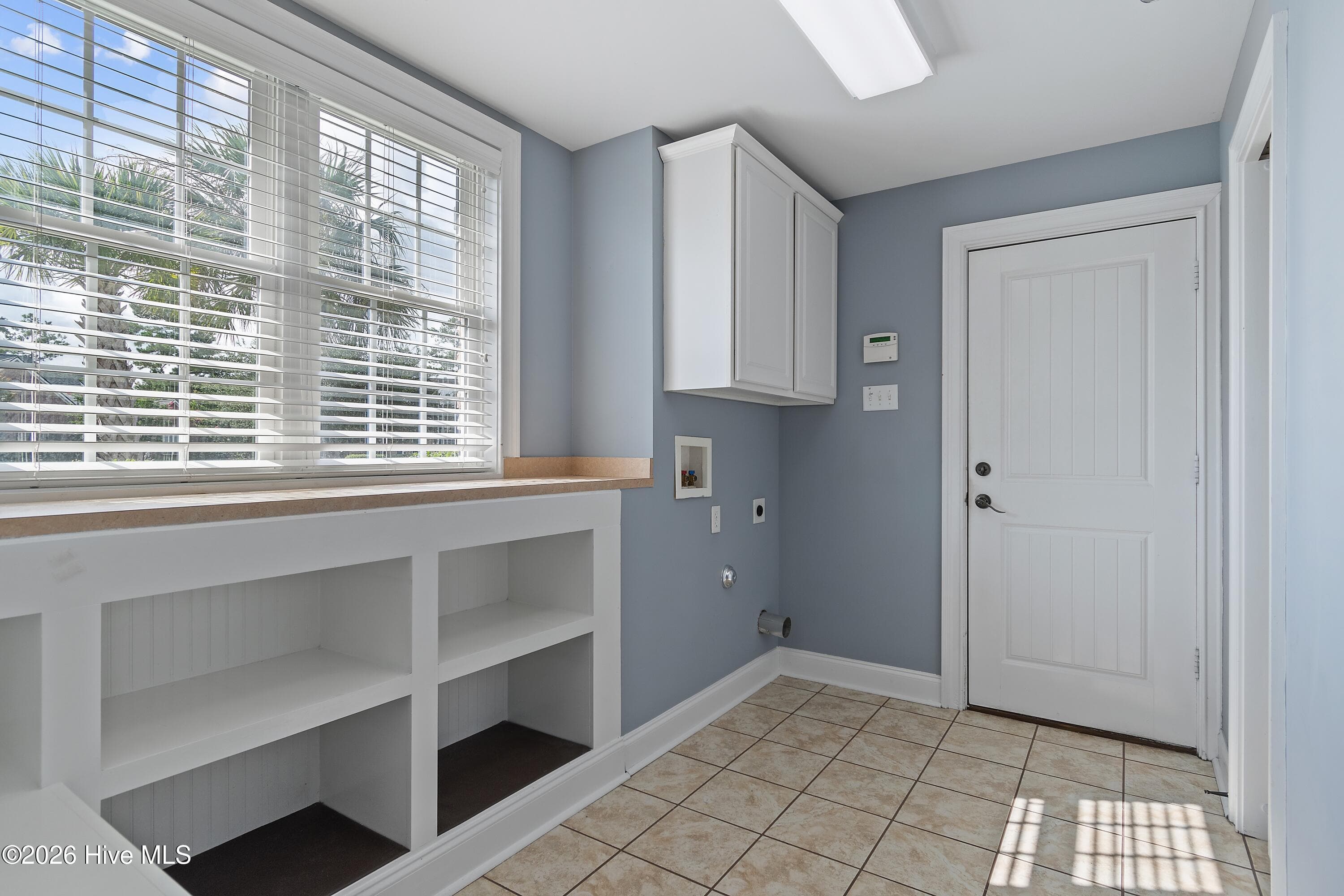 Single Family Residence at 1041 Golden Sands Way, Leland, NC 28451, photo 33 of 92