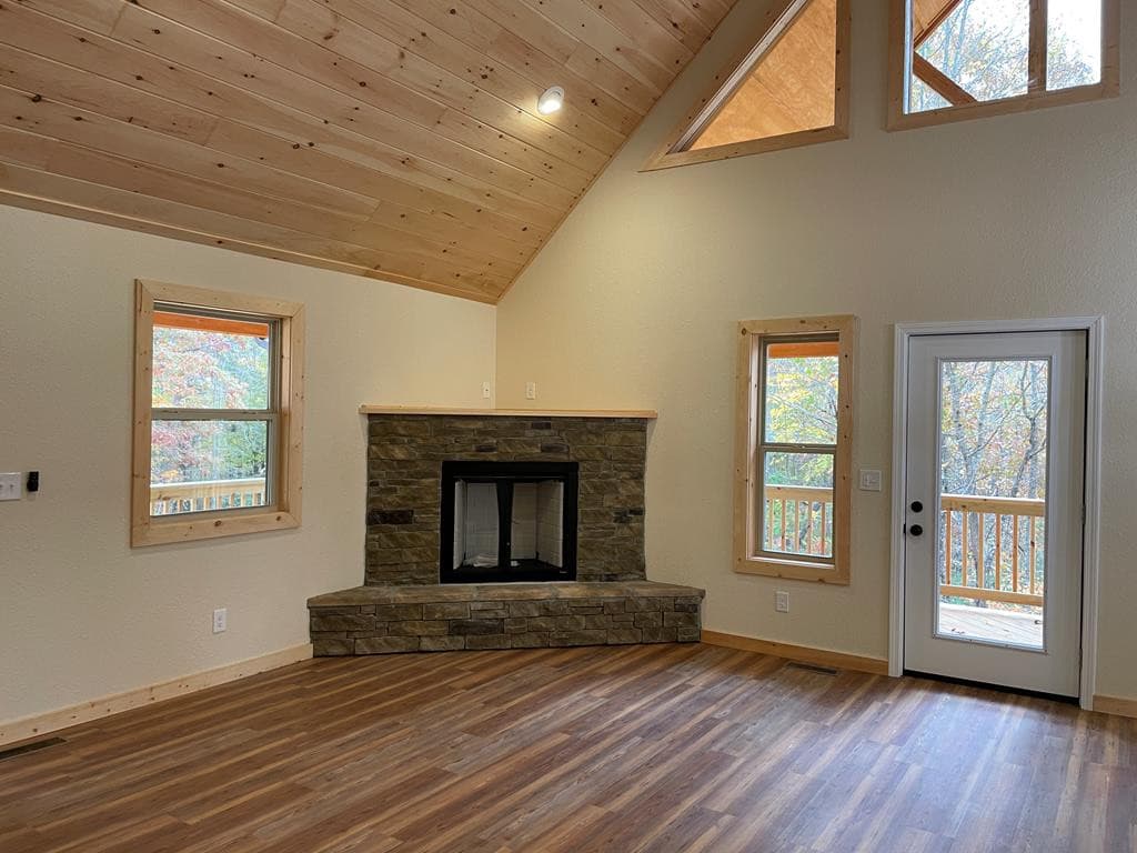 Residential at 25 Glenn Oak Lane, Hayesville, NC 28904, Hayesville, photo 9 of 13