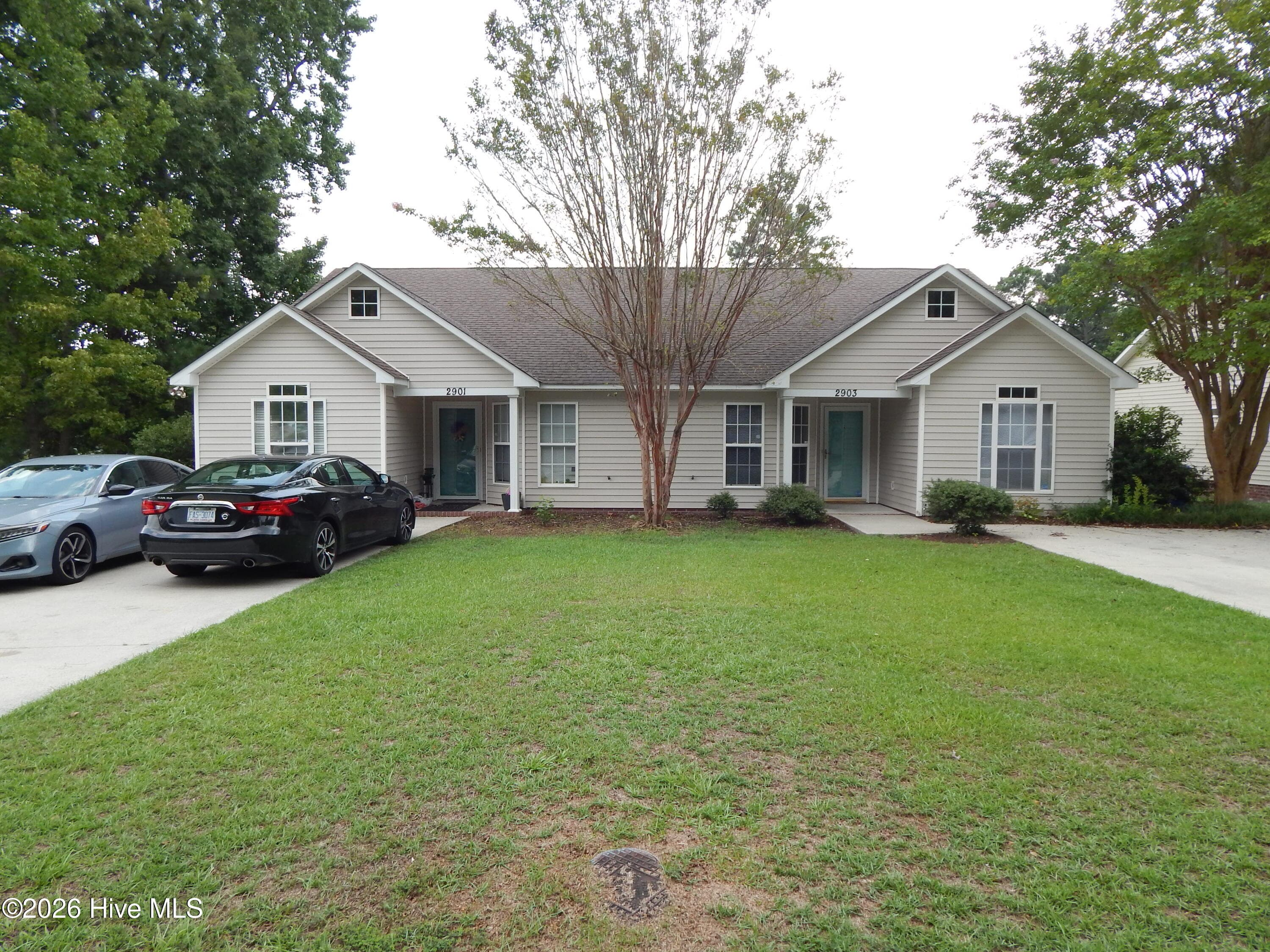 2901 Flintridge Drive, Greenville, NC 27834