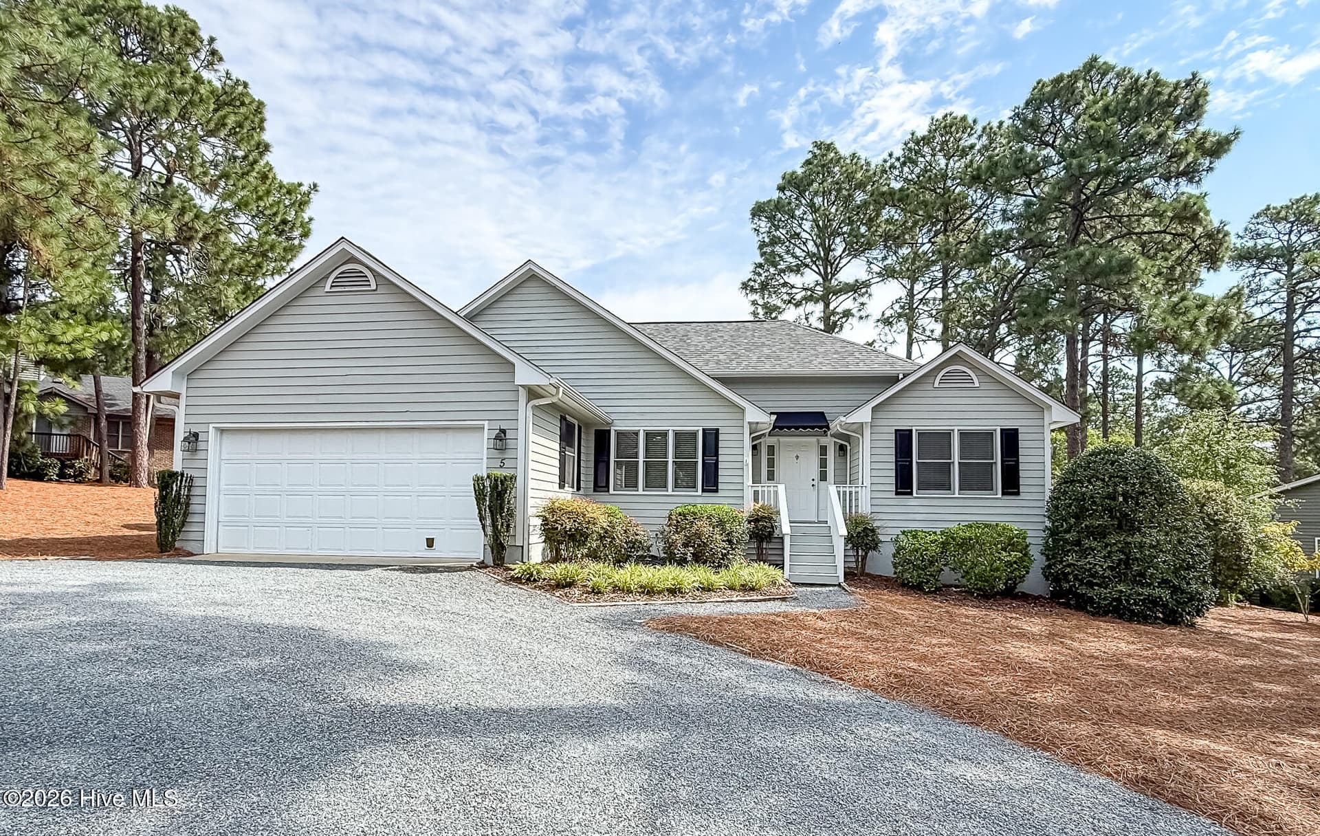 Single Family Residence at 5 Bridle Path Circle, Pinehurst, NC 28374, photo 2 of 65