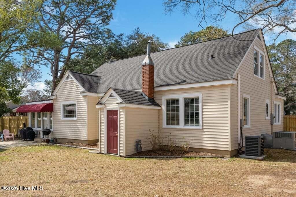 BACKYARD VIEW - 1307 N Respess Street, Washington, NC 27889