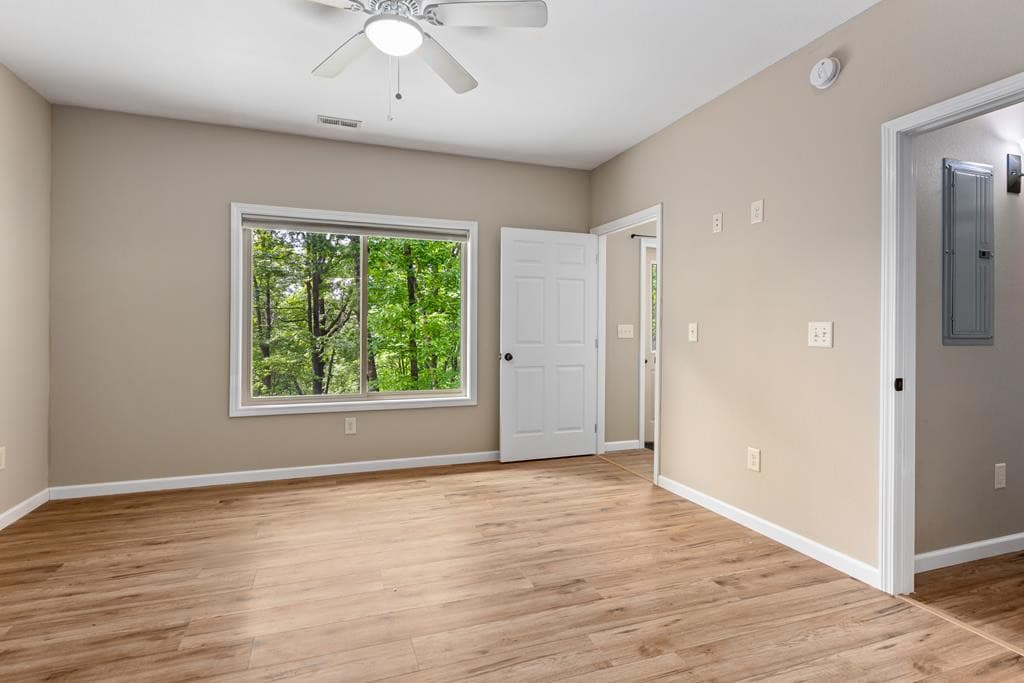 Single Family Residence at 285 Peachtree Mtn Est Road, Murphy, NC 28906, photo 51 of 82