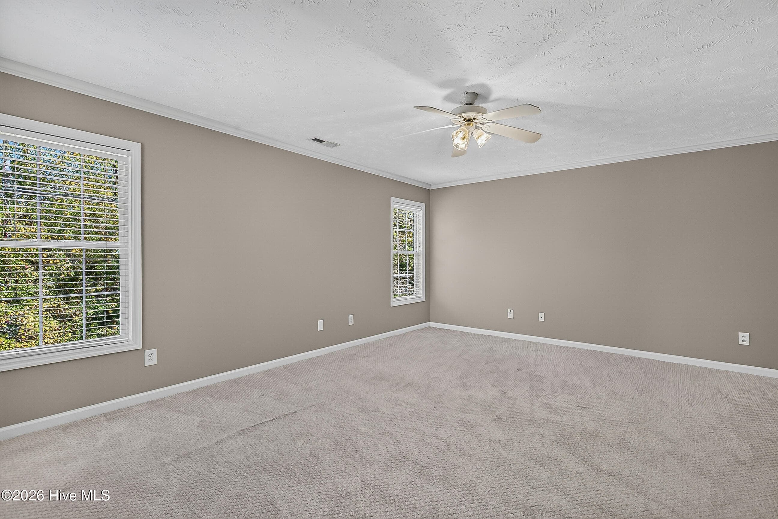 Single Family Residence at 172 E Ridge Court, Jacksonville, NC 28540, photo 26 of 50