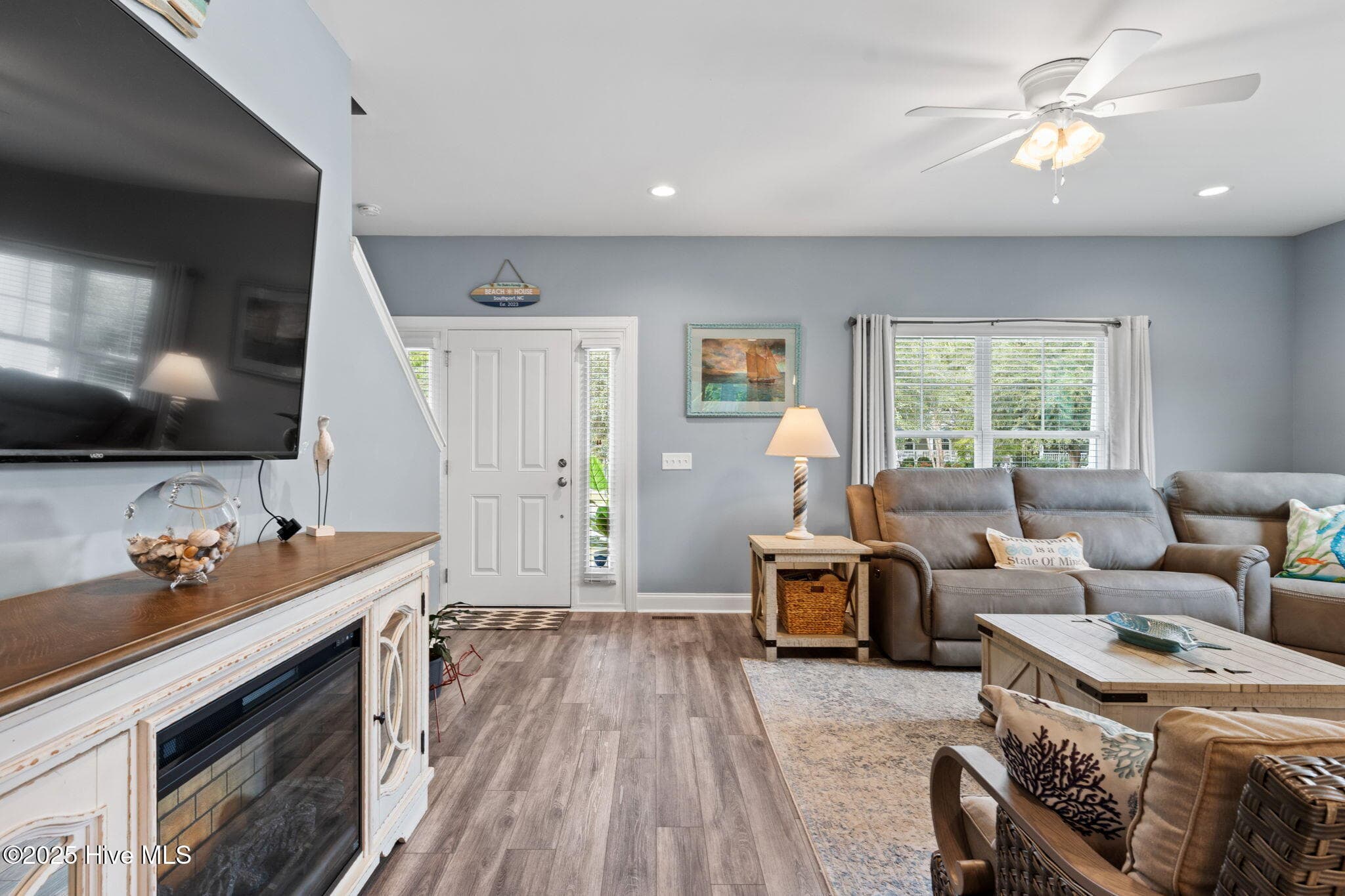 Single Family Residence at 420 Cades Trail, Southport, NC 28461, photo 27 of 61