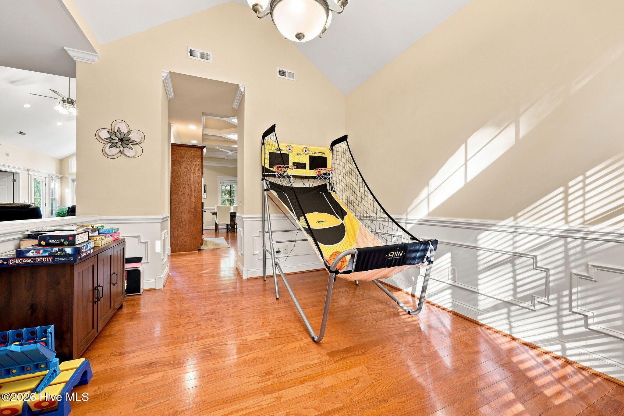 Single Family Residence at 3233 Leicester Circle, Sanford, NC 27332, photo 10 of 52