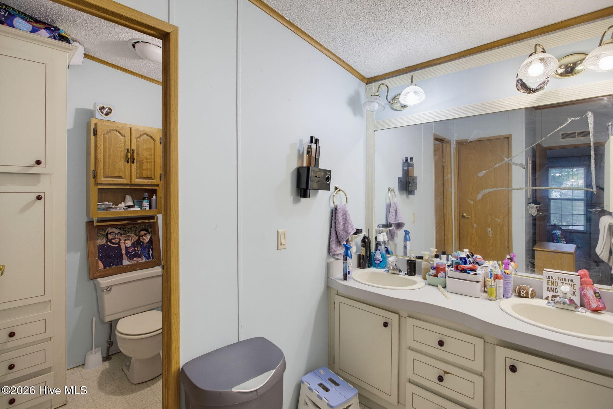 Manufactured Home at 160 Champion Drive, Hampstead, NC 28443, photo 23 of 33
