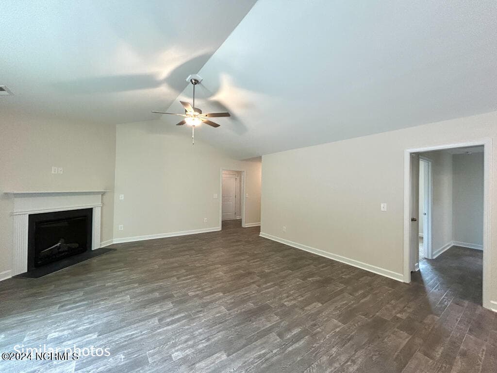 Single Family Residence at 511 Large Oak Drive, Hubert, NC 28539, photo 16 of 55