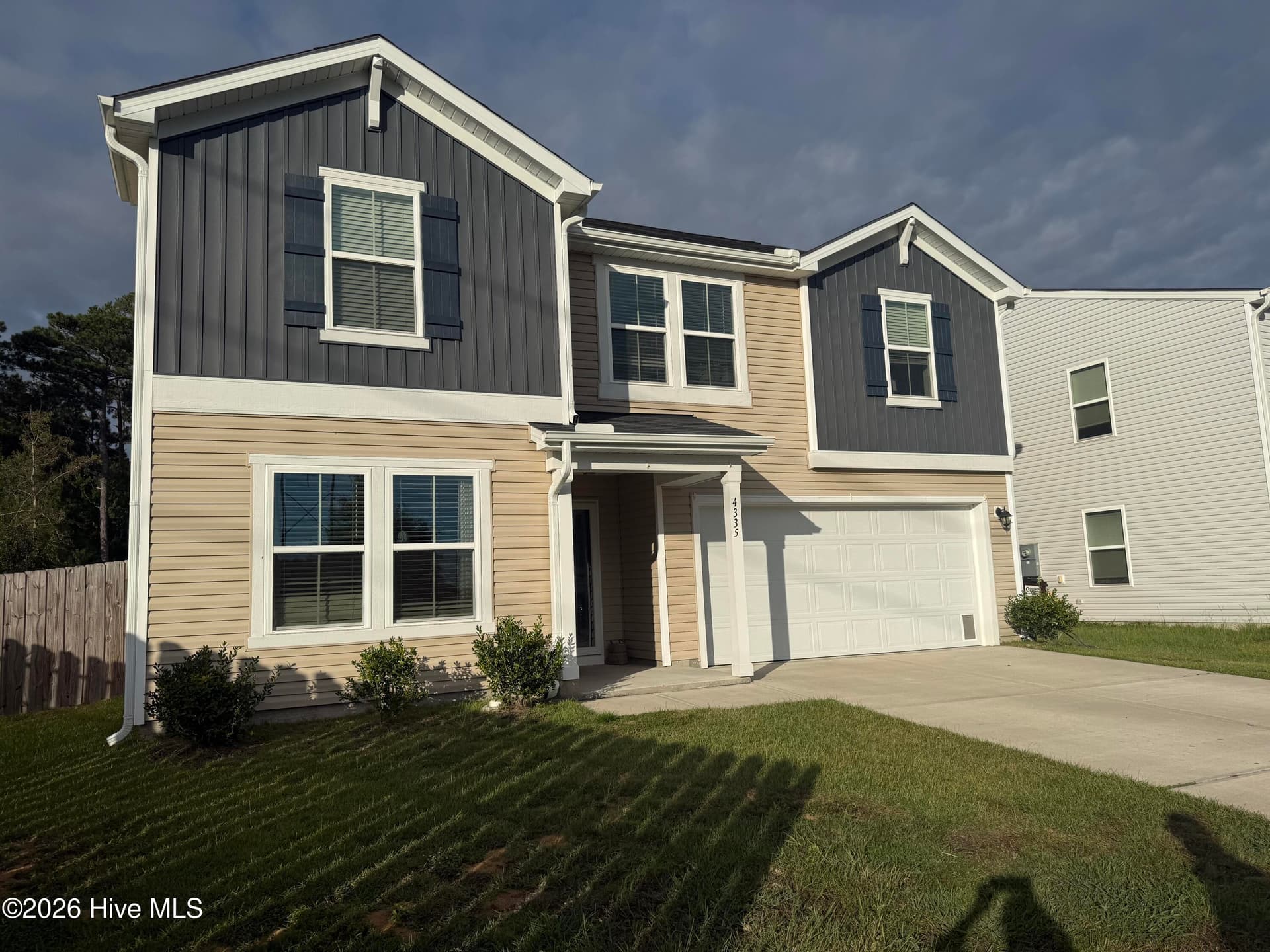 Single Family Residence at 4335 Myett Run, Wilmington, NC 28405, photo 3 of 53