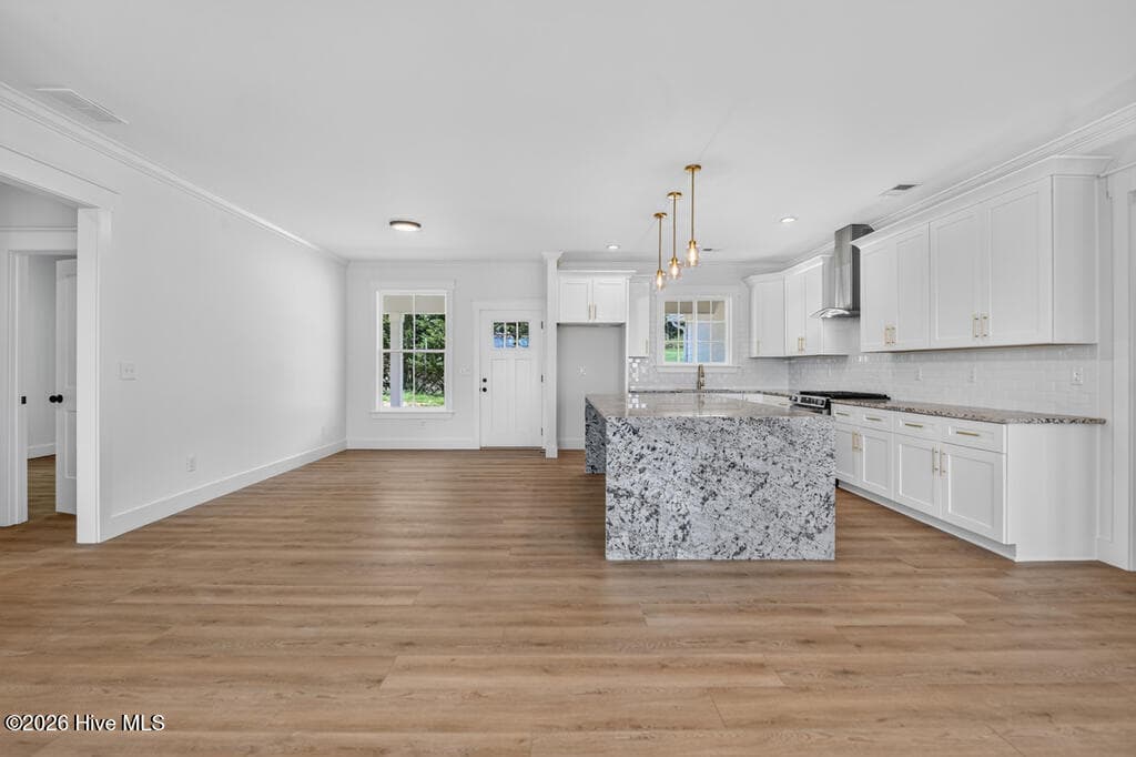 Single Family Residence at 93 Whisperwood Trail, Blairsville, GA 30512, photo 6 of 45