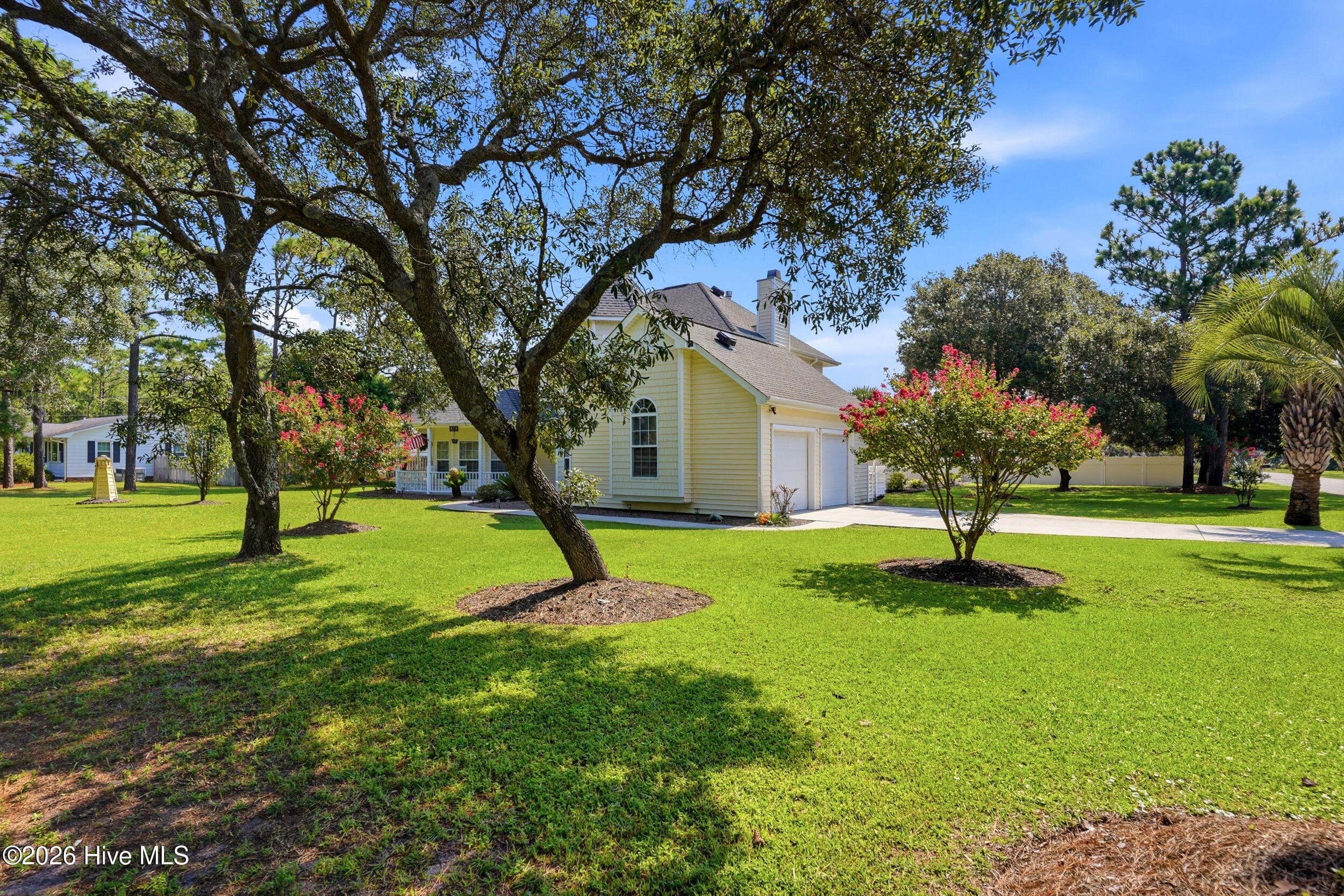 Single Family Residence at 400 Dow Road N, Carolina Beach, NC 28428, photo 10 of 95