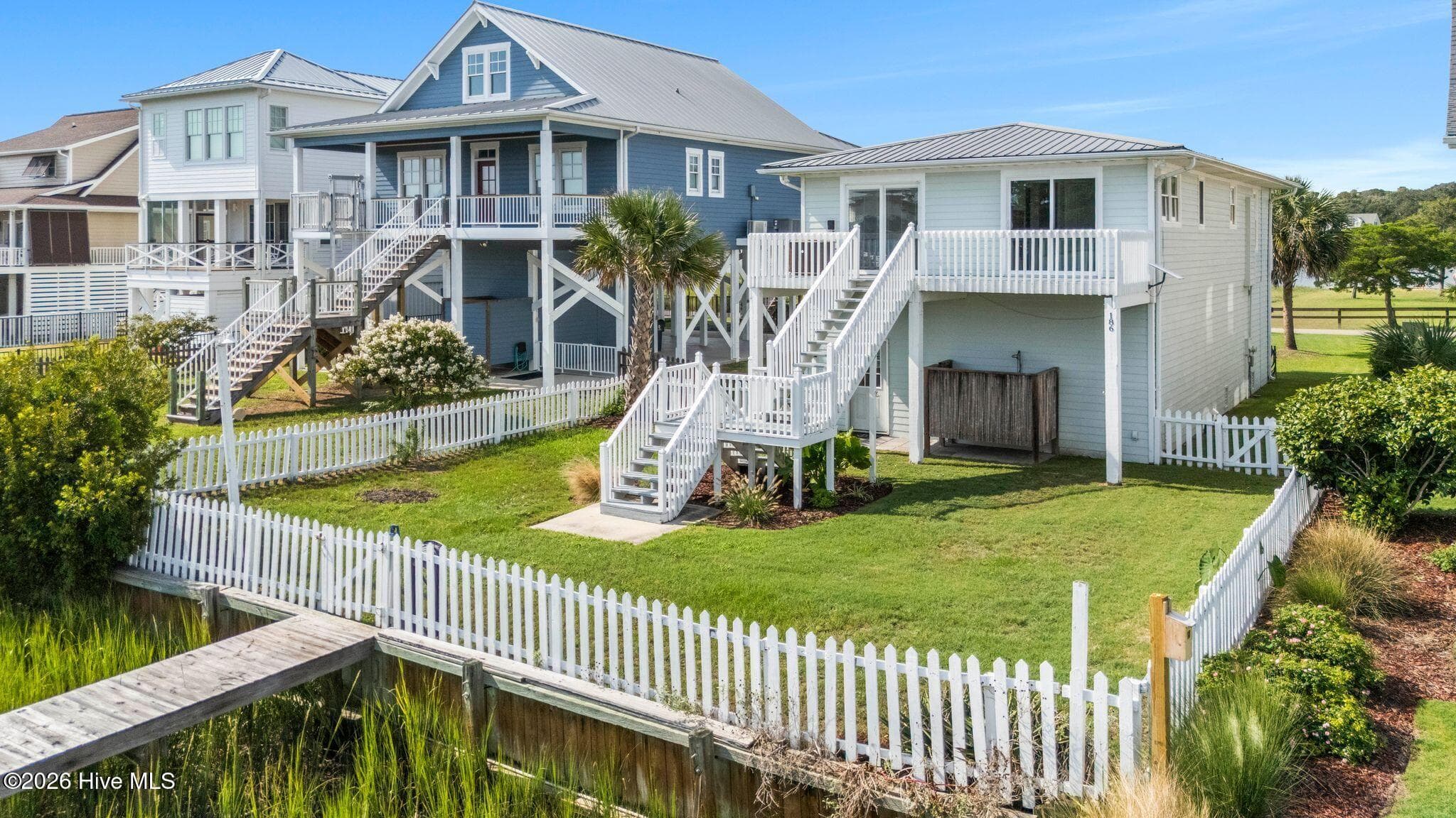 Single Family Residence at 186 Sailfish Drive, Holden Beach, NC 28462, Holden Beach, photo 11 of 50