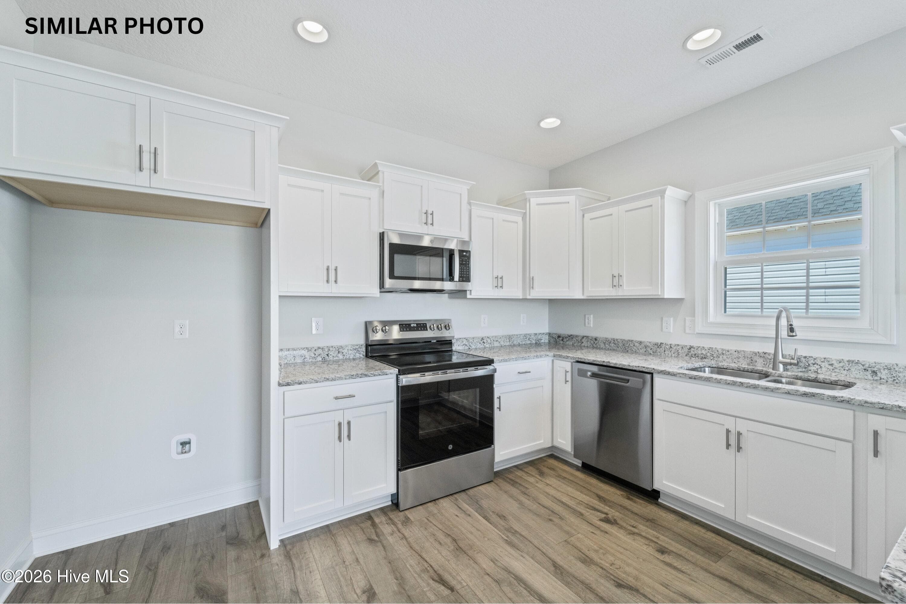 Single Family Residence at 716 Gulley Lane, Jacksonville, NC 28546, photo 14 of 35